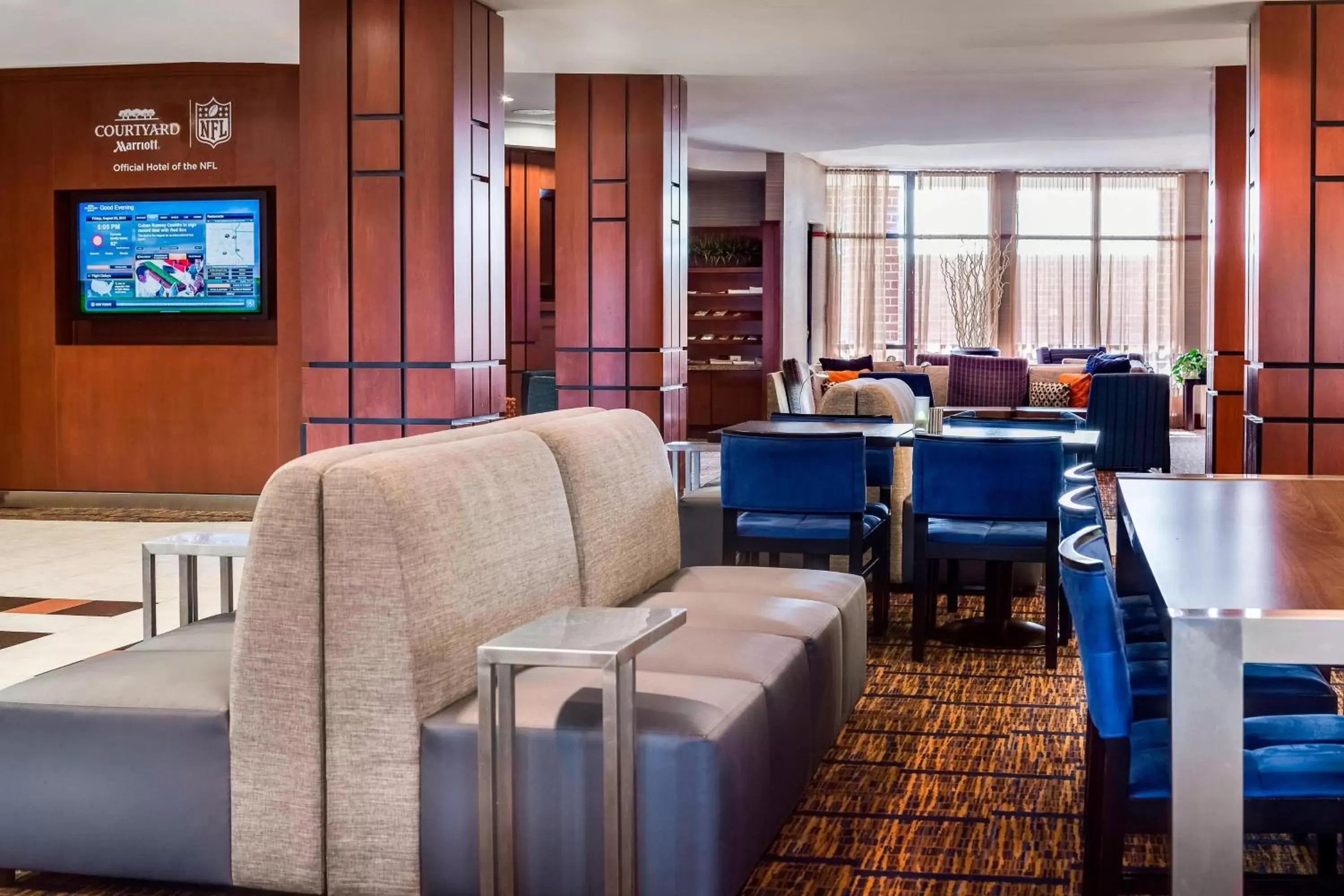 Lobby or reception, Seating Area in Courtyard by Marriott Columbia