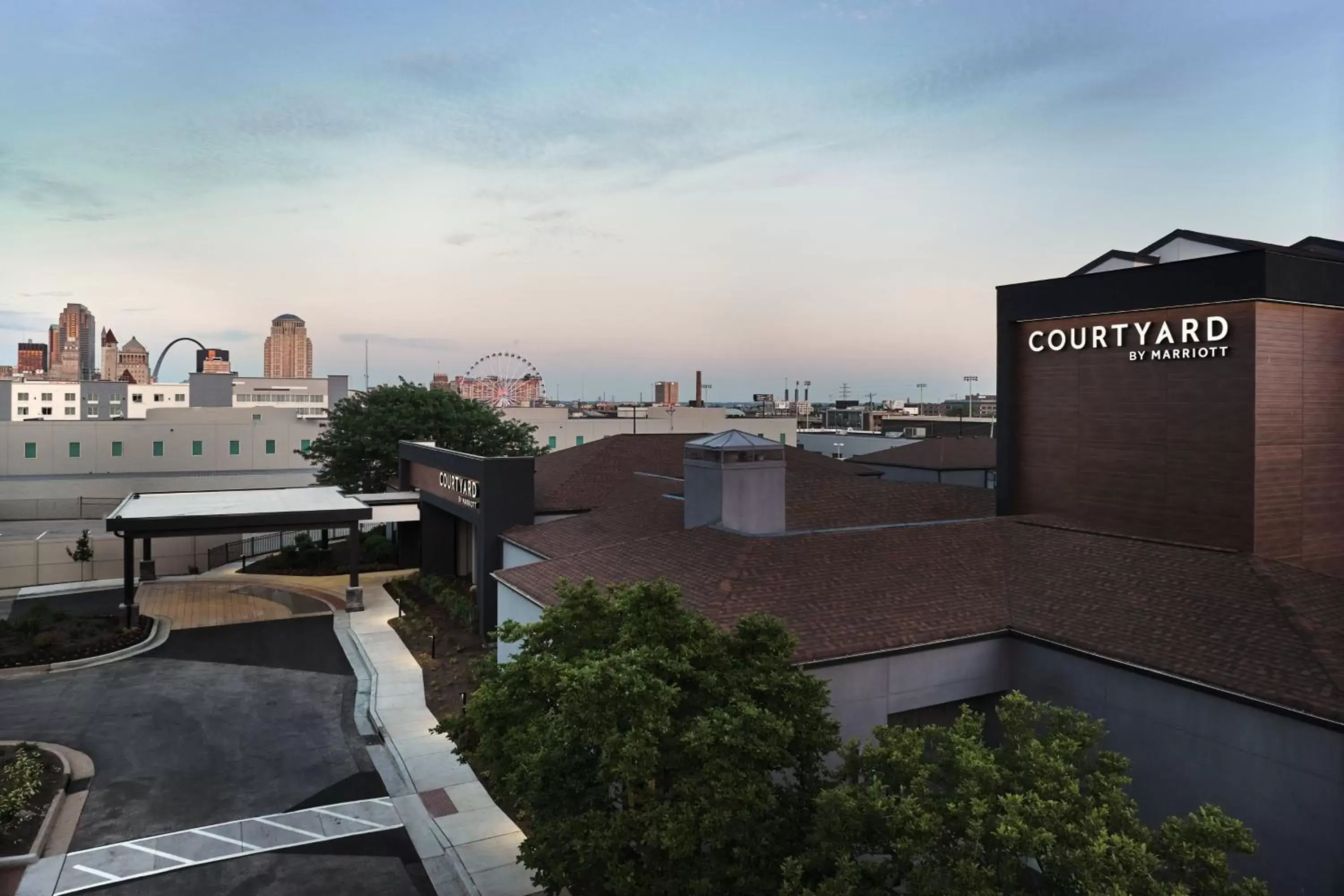 Property building in Courtyard by Marriott St. Louis Downtown West