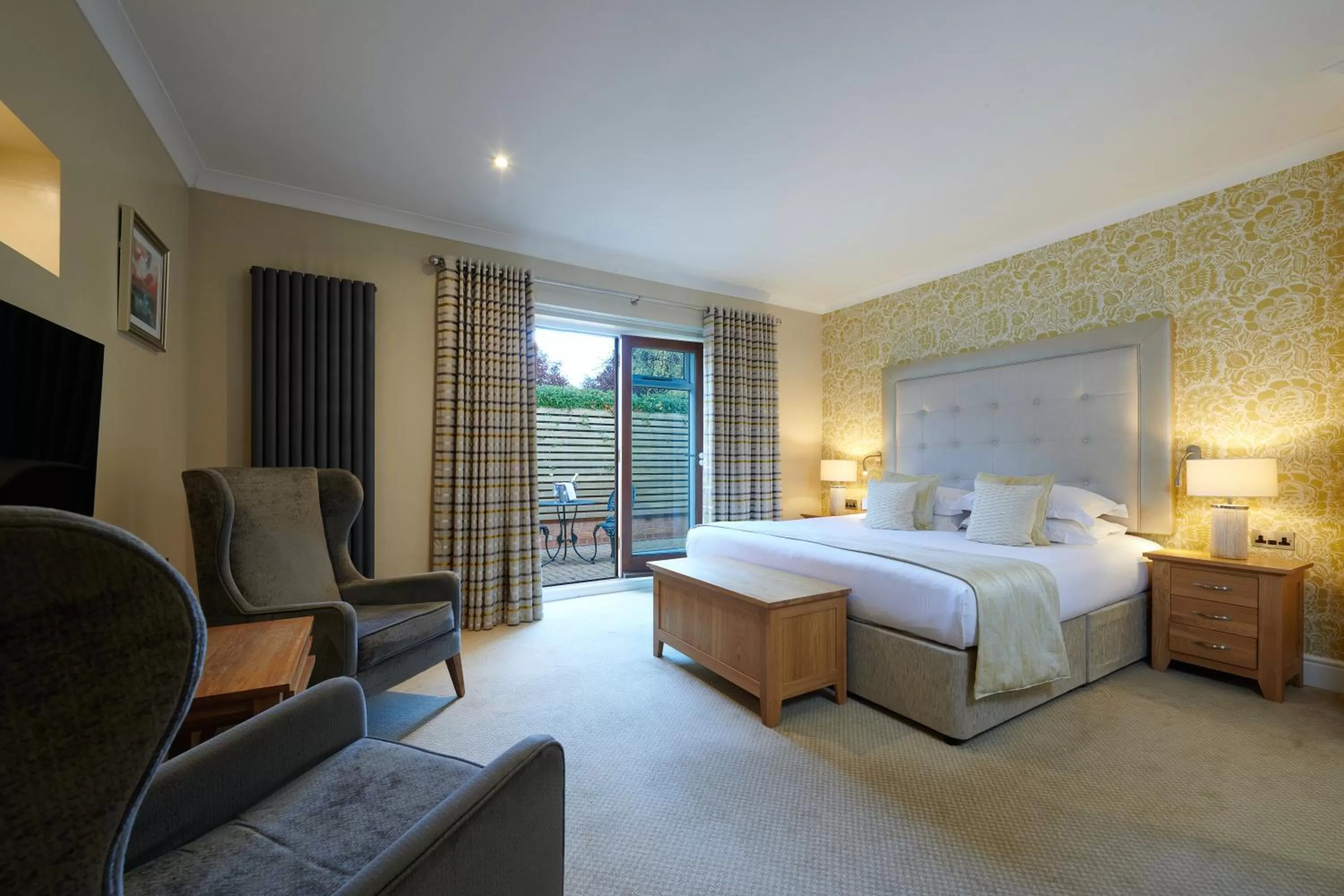 Bed in Park Farm Hotel