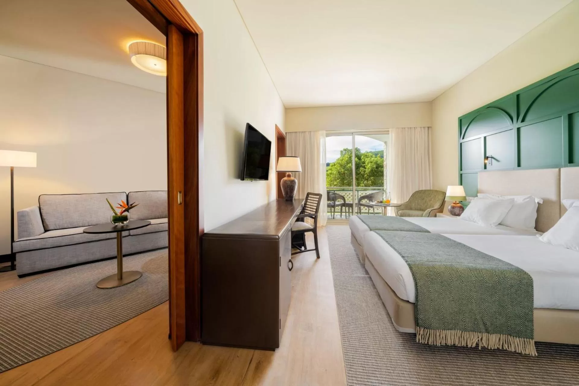 Living room, Bed in Terceira Mar Hotel