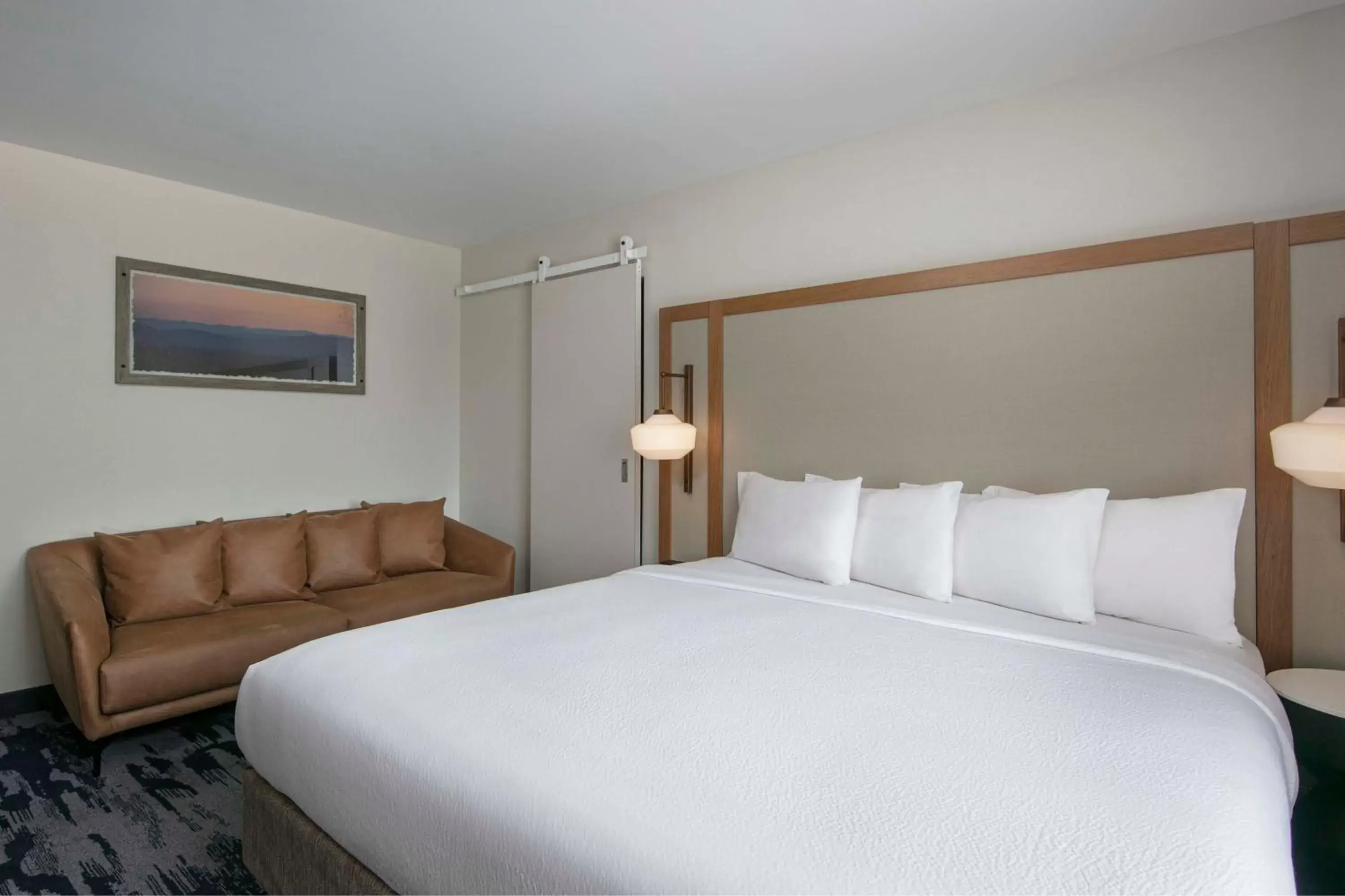 Bedroom, Bed in Fairfield Inn by Marriott JFK Airport