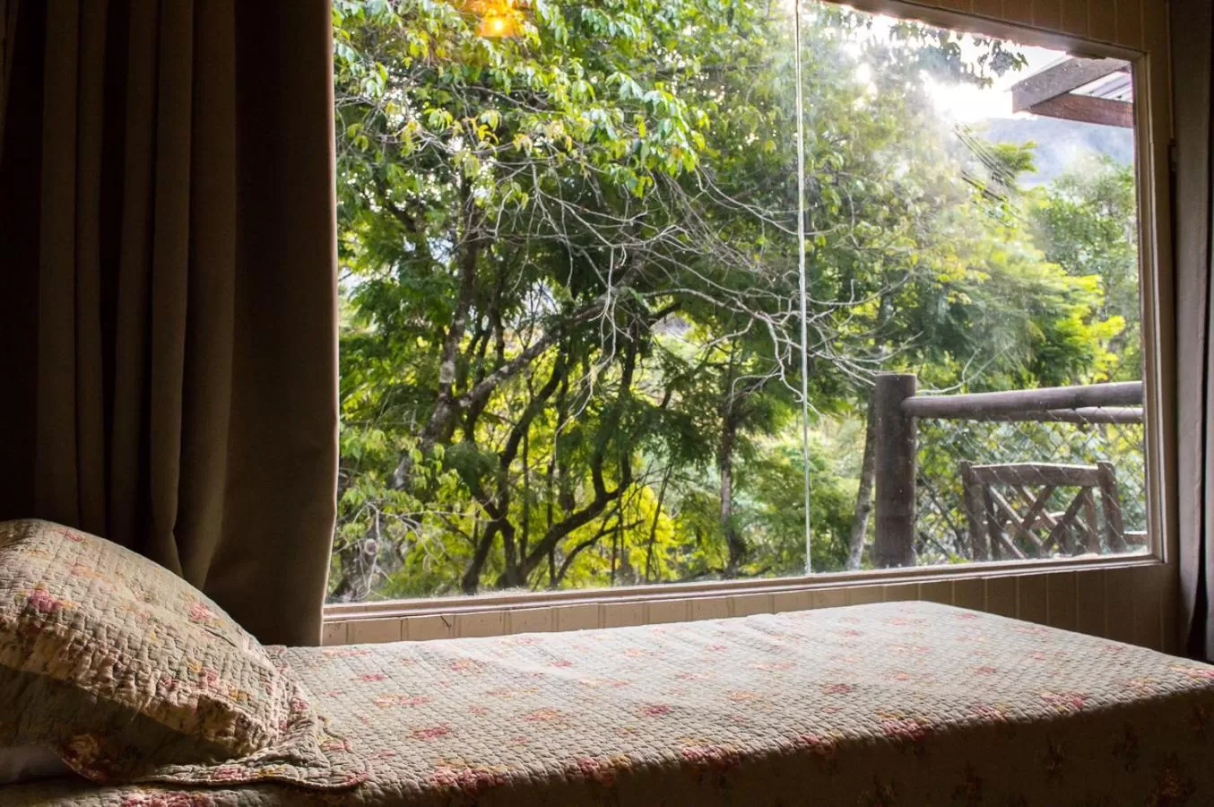 Mountain view, Bed in Pousada Vila Santa Barbara