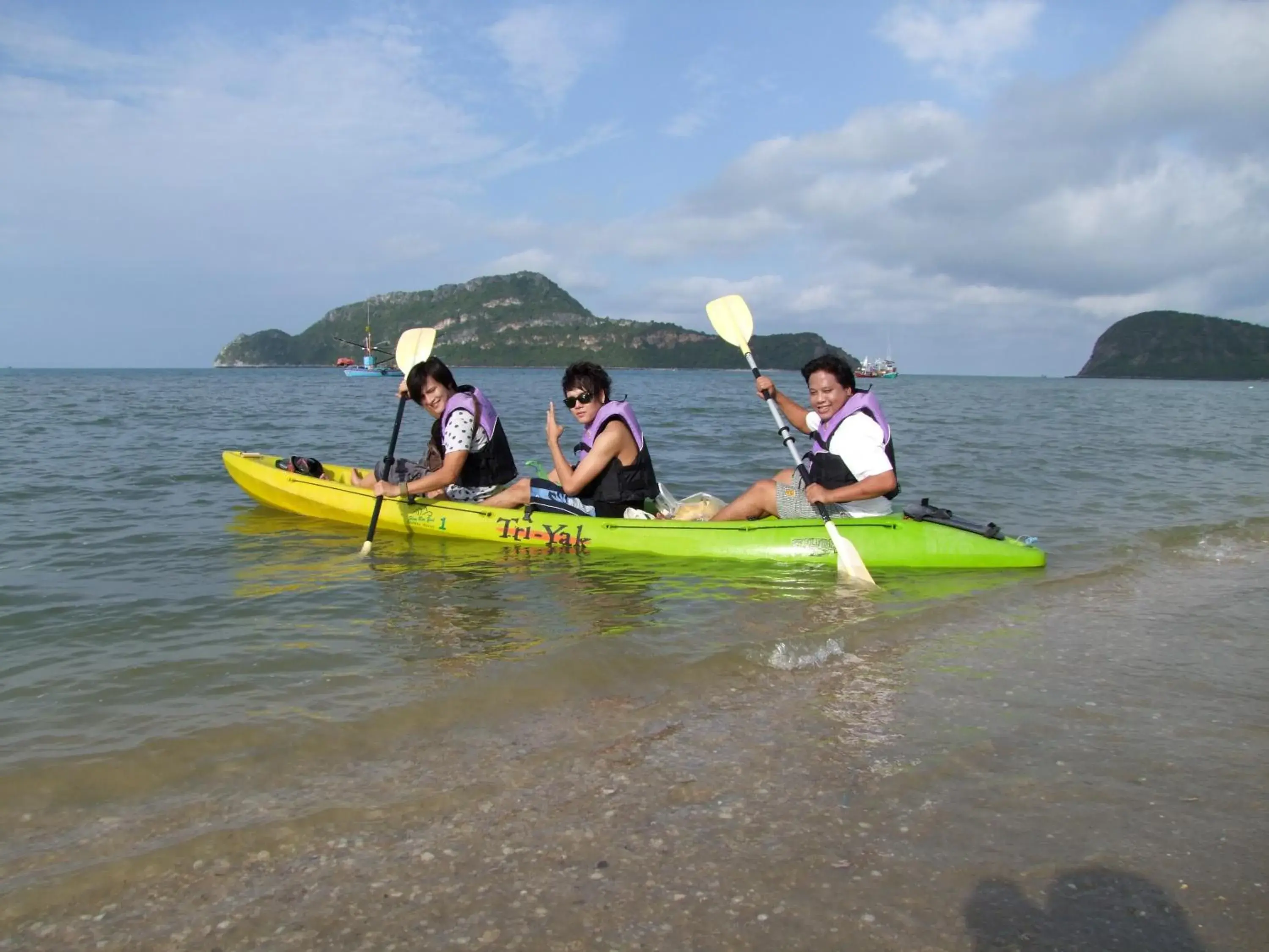 Canoeing in Samroiyod Holiday Resort (SHA Extra Plus)