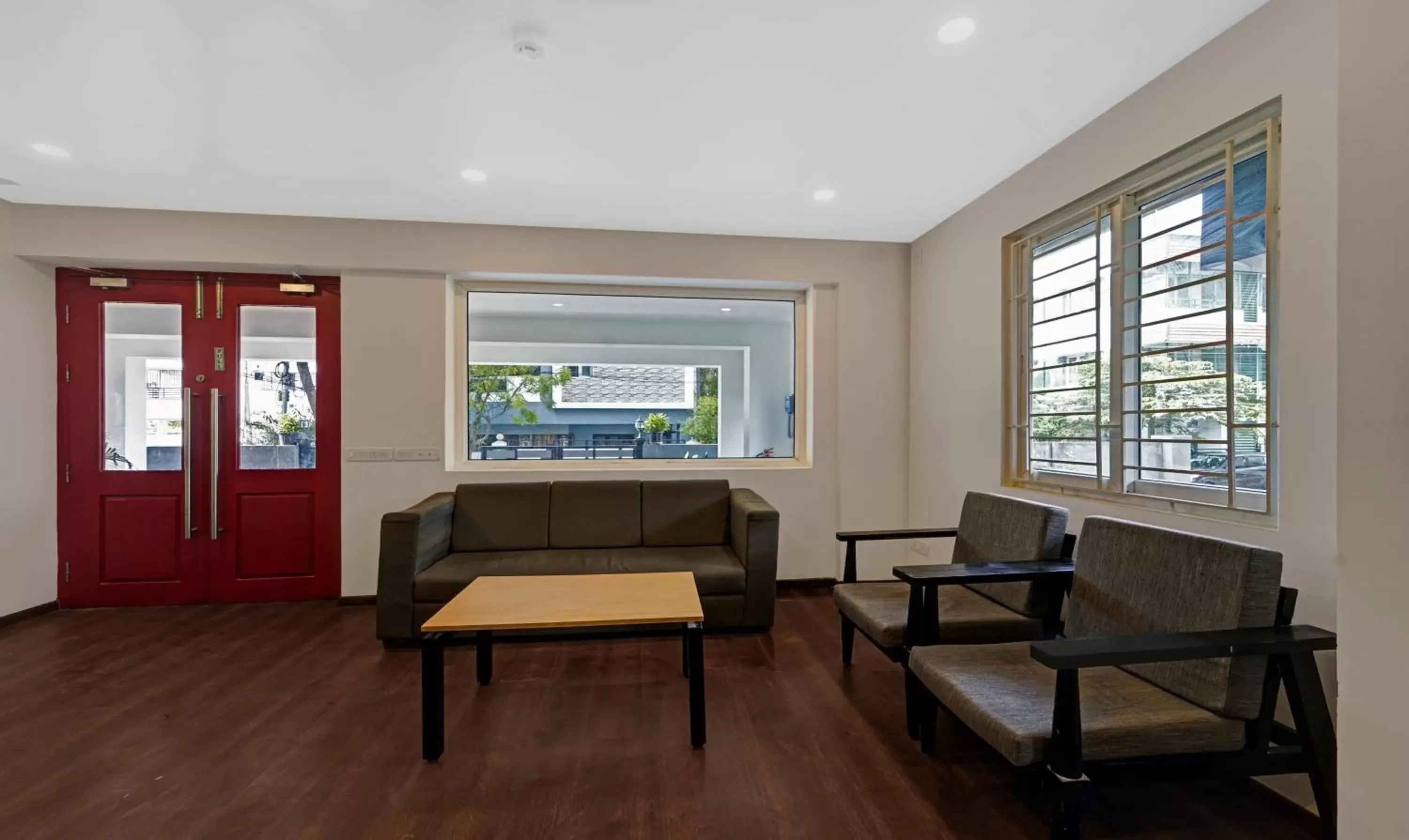 Lobby or reception in UPAR Hotels Thoraipakkam, OMR Lobby or reception in UPAR Hotels Thoraipakkam, OMR