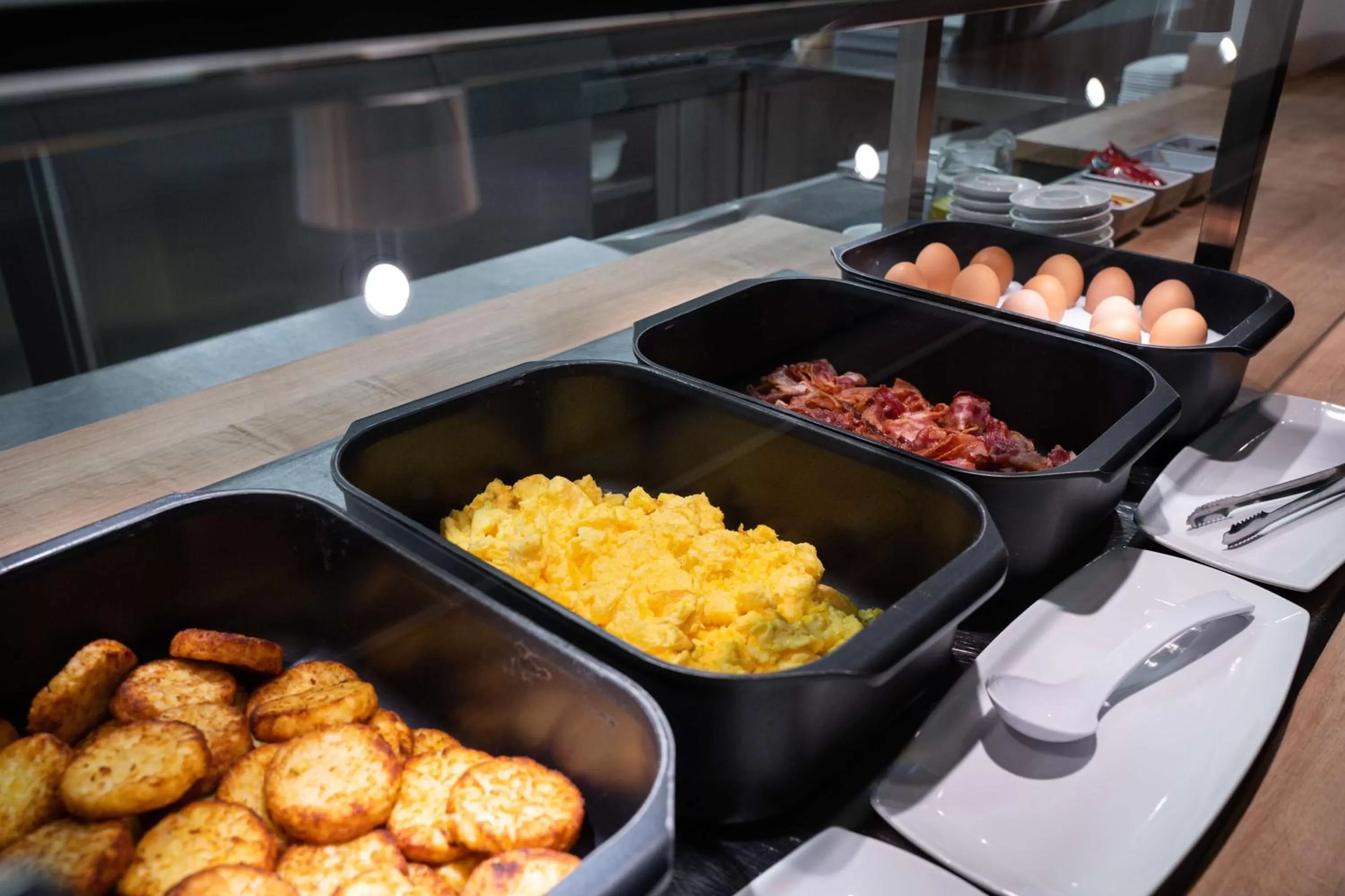 Breakfast in elaya hotel leipzig city center