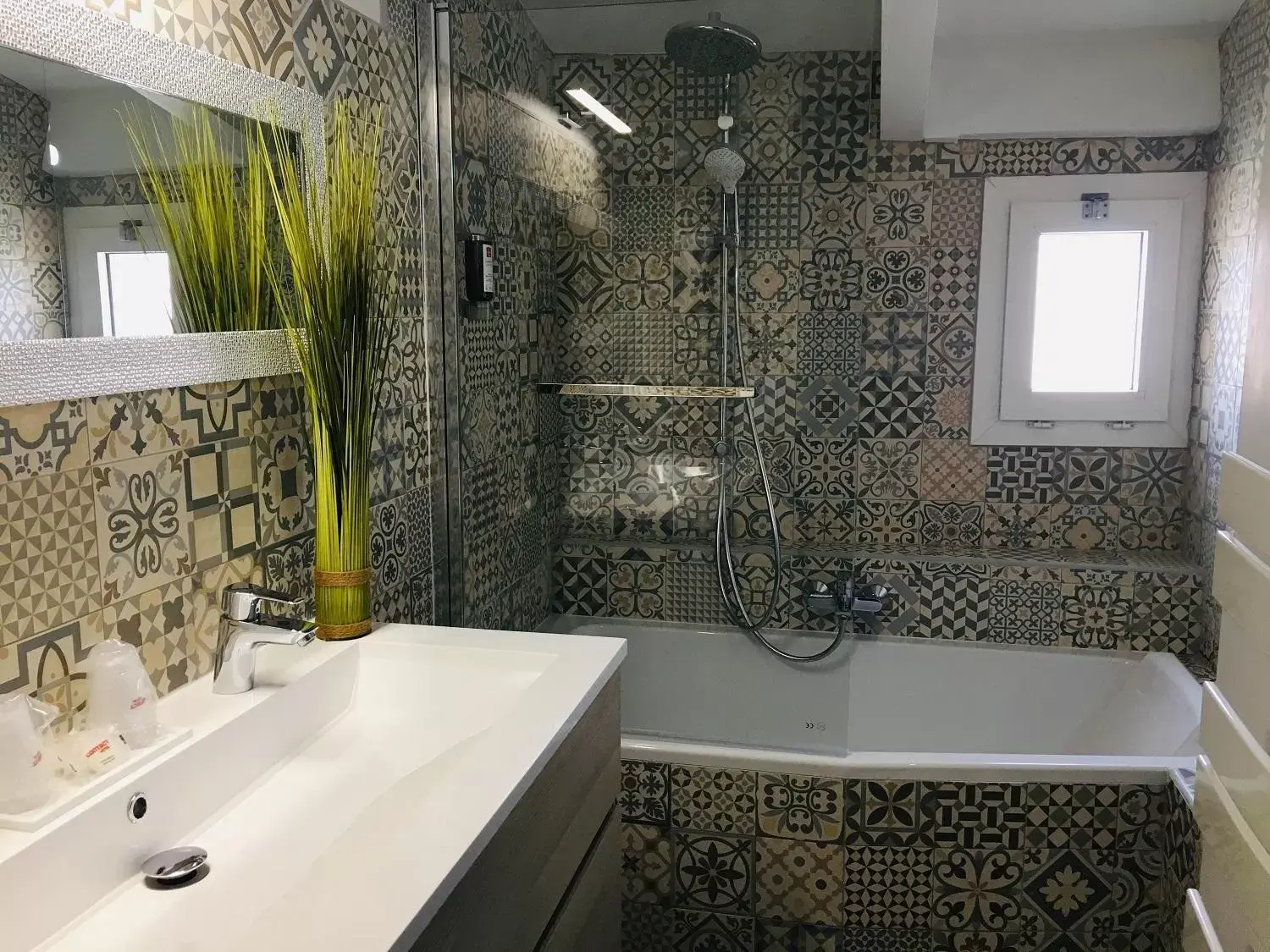 Bathroom in Hotel & Spa Gil de France Cap d'Agde