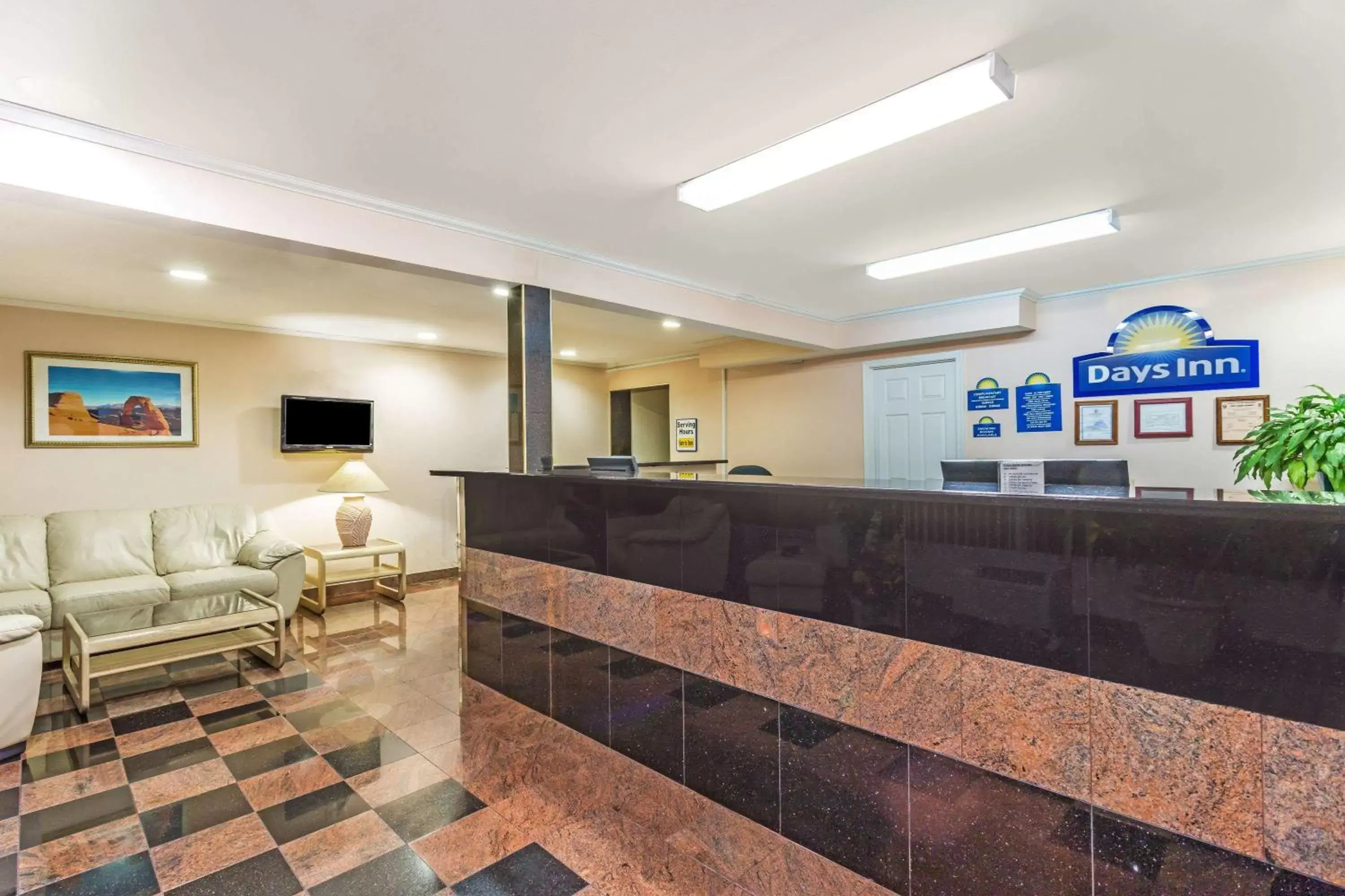 Lobby or reception, Lobby/Reception in Days Inn by Wyndham Ashland