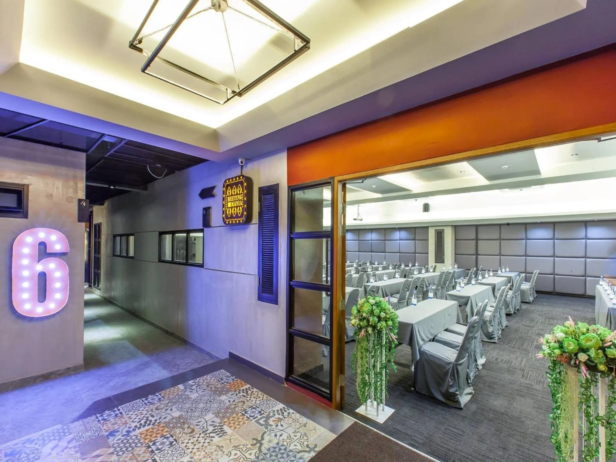 Banquet/Function facilities in Loft Mania Boutique Hotel