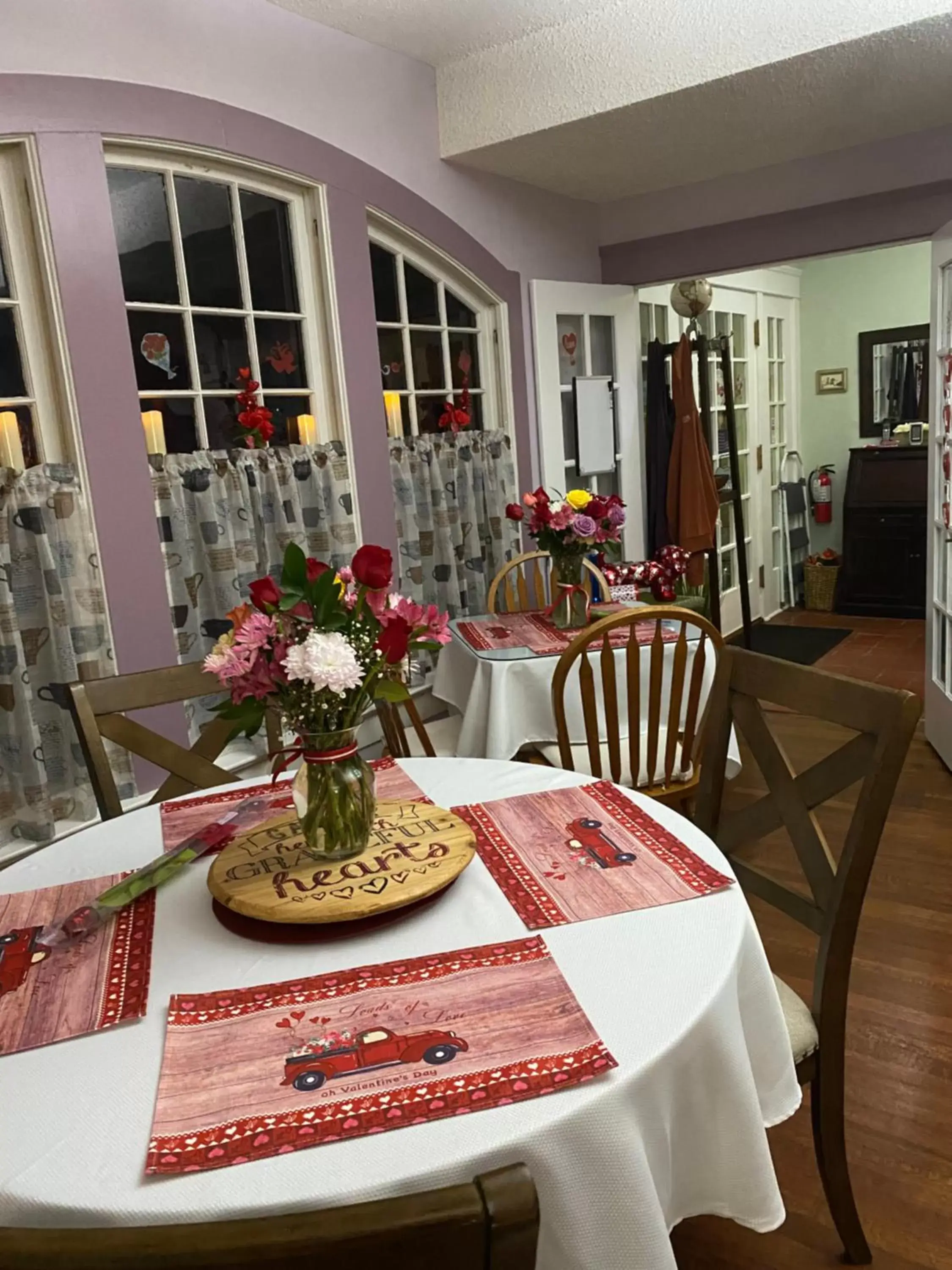 Dining area, Restaurant/Places to Eat in Ms. Maggie's South Country Inn