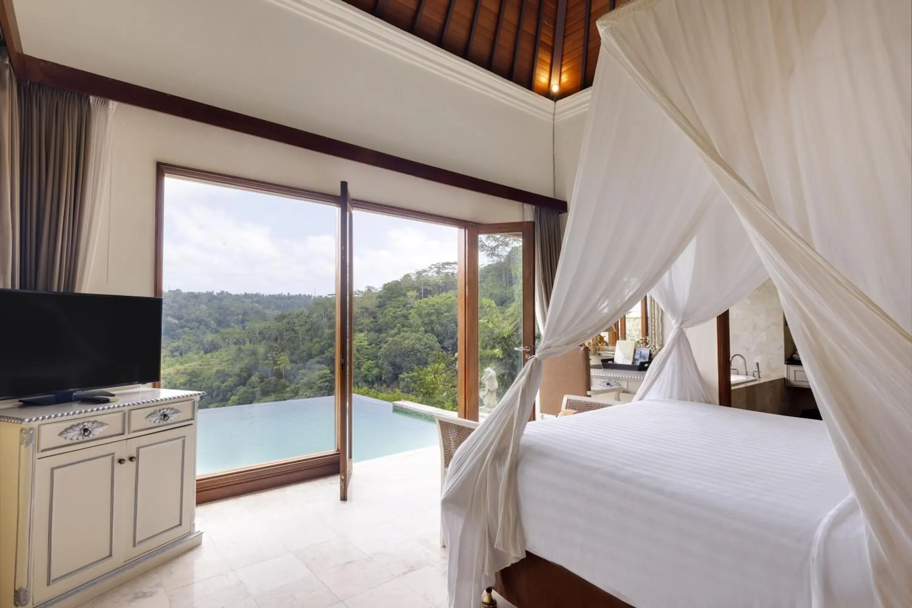 Bedroom, Bed in Rijasa Agung Resort and Villas