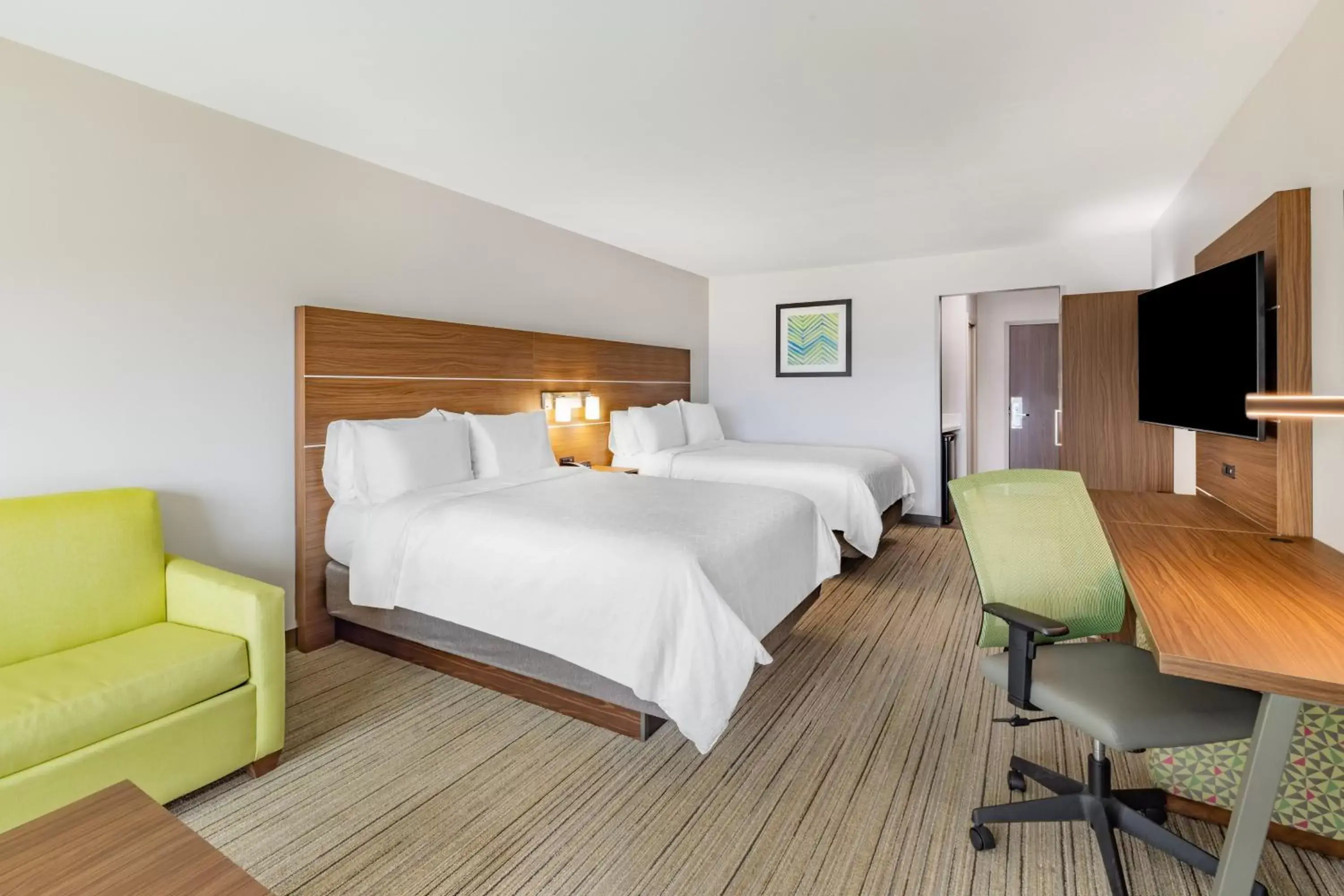 Photo of the whole room in Holiday Inn Express & Suites - Lincoln Downtown , an IHG Hotel
