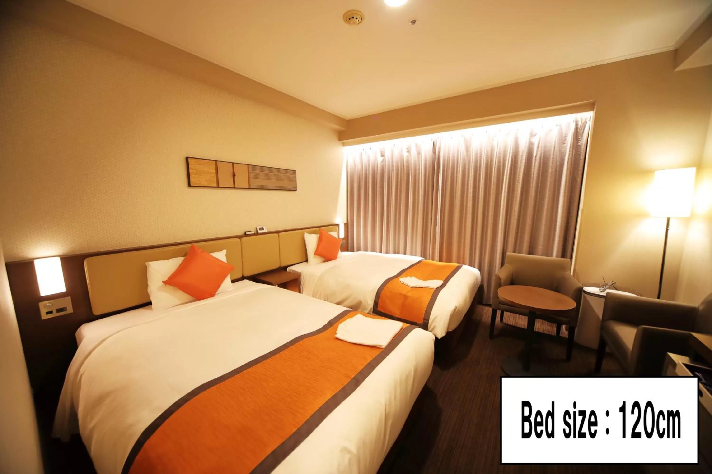 Photo of the whole room, Bed in Hotel Sunroute Asakusa