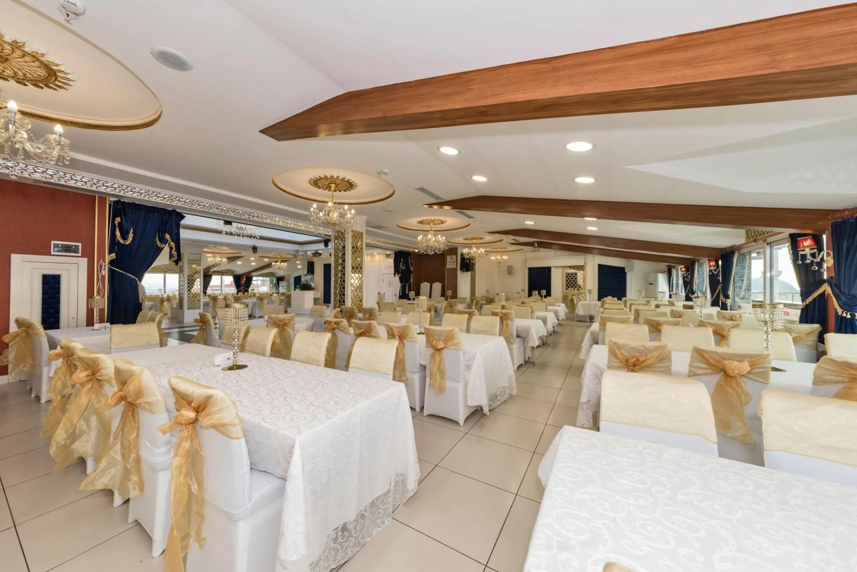 Banquet/Function facilities in Marnas Hotels