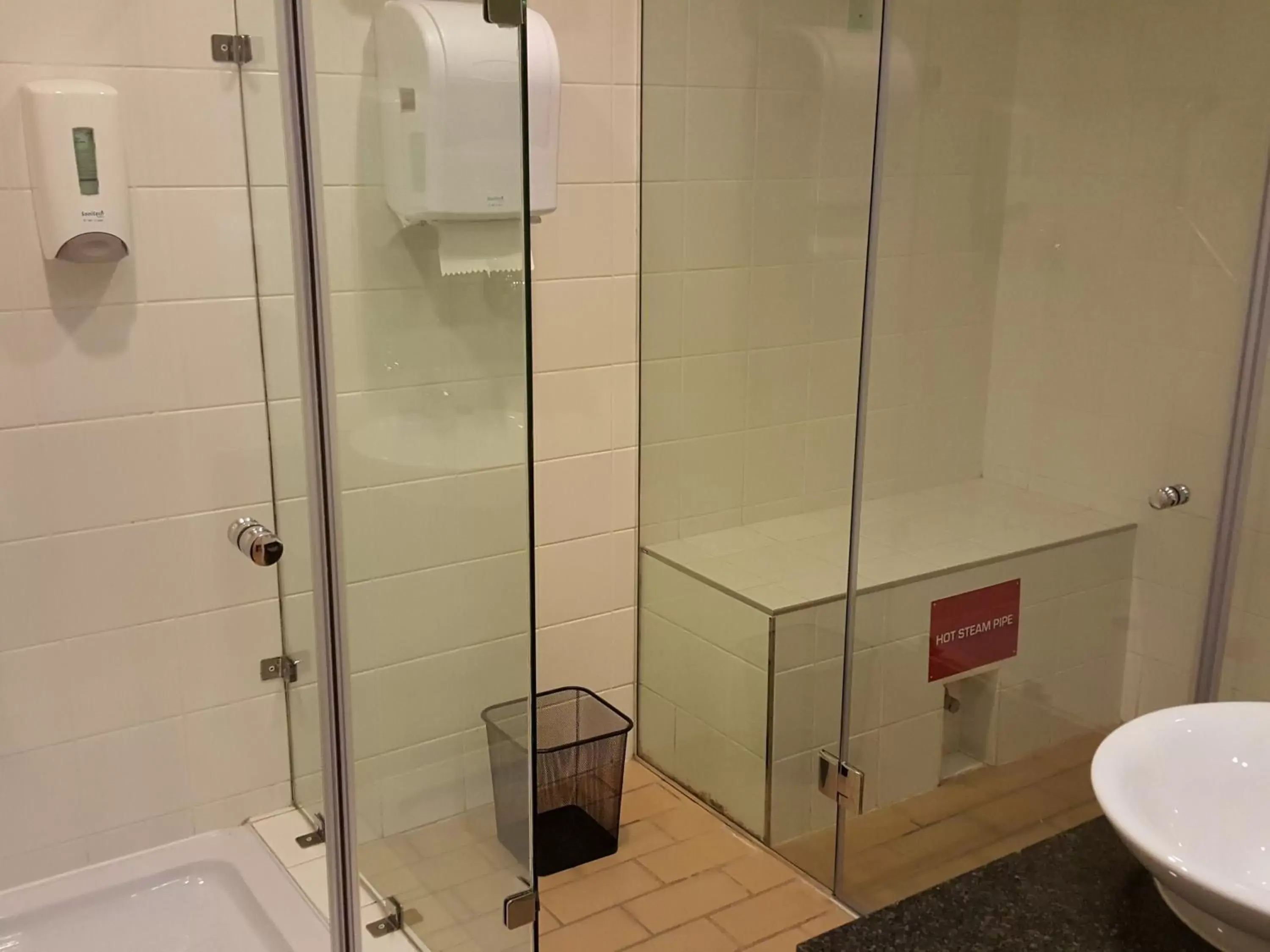 Area and facilities, Bathroom in Holiday Inn Johannesburg Airport, an IHG Hotel