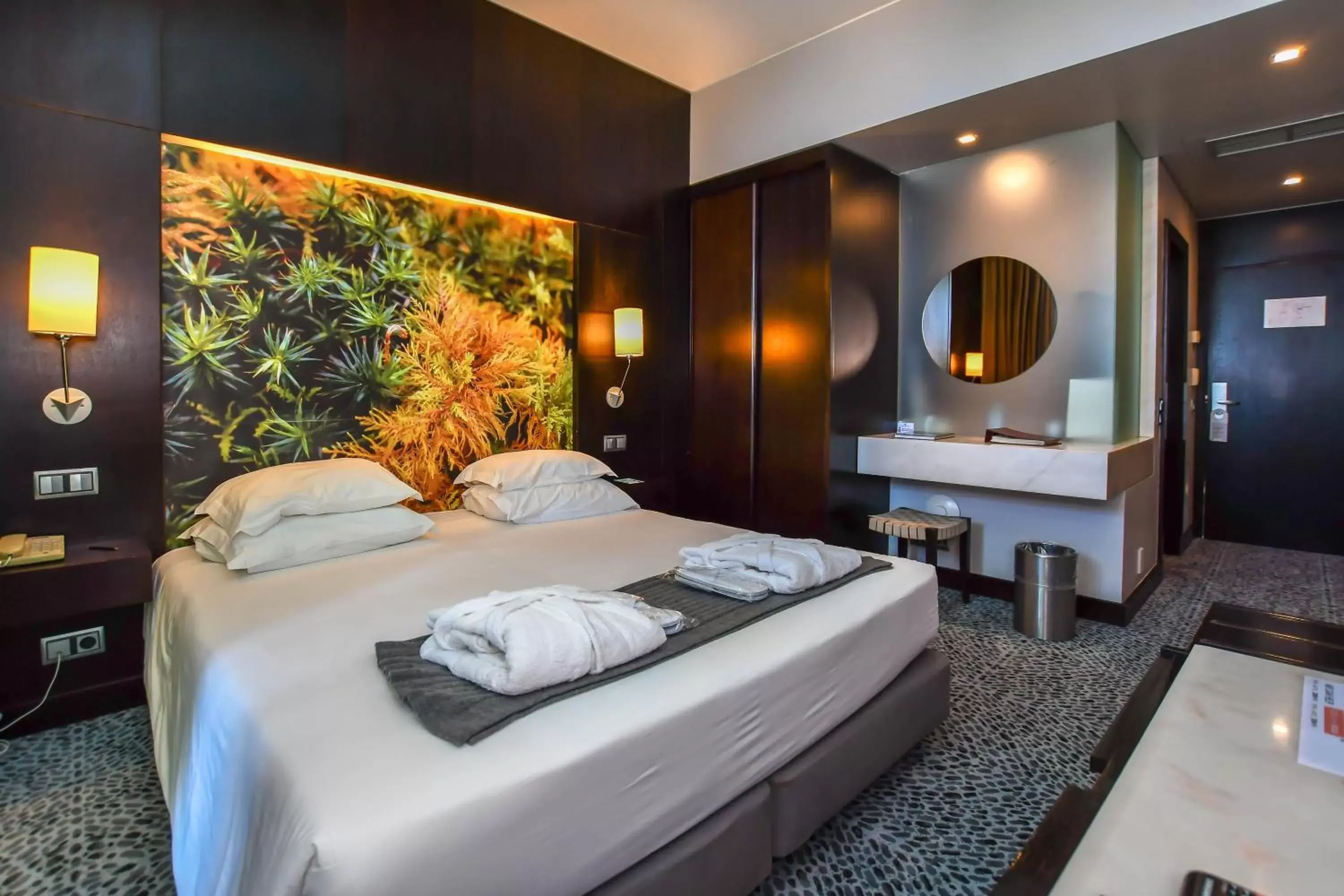 Photo of the whole room, Bed in Quinta Mirabela - Design Hotel