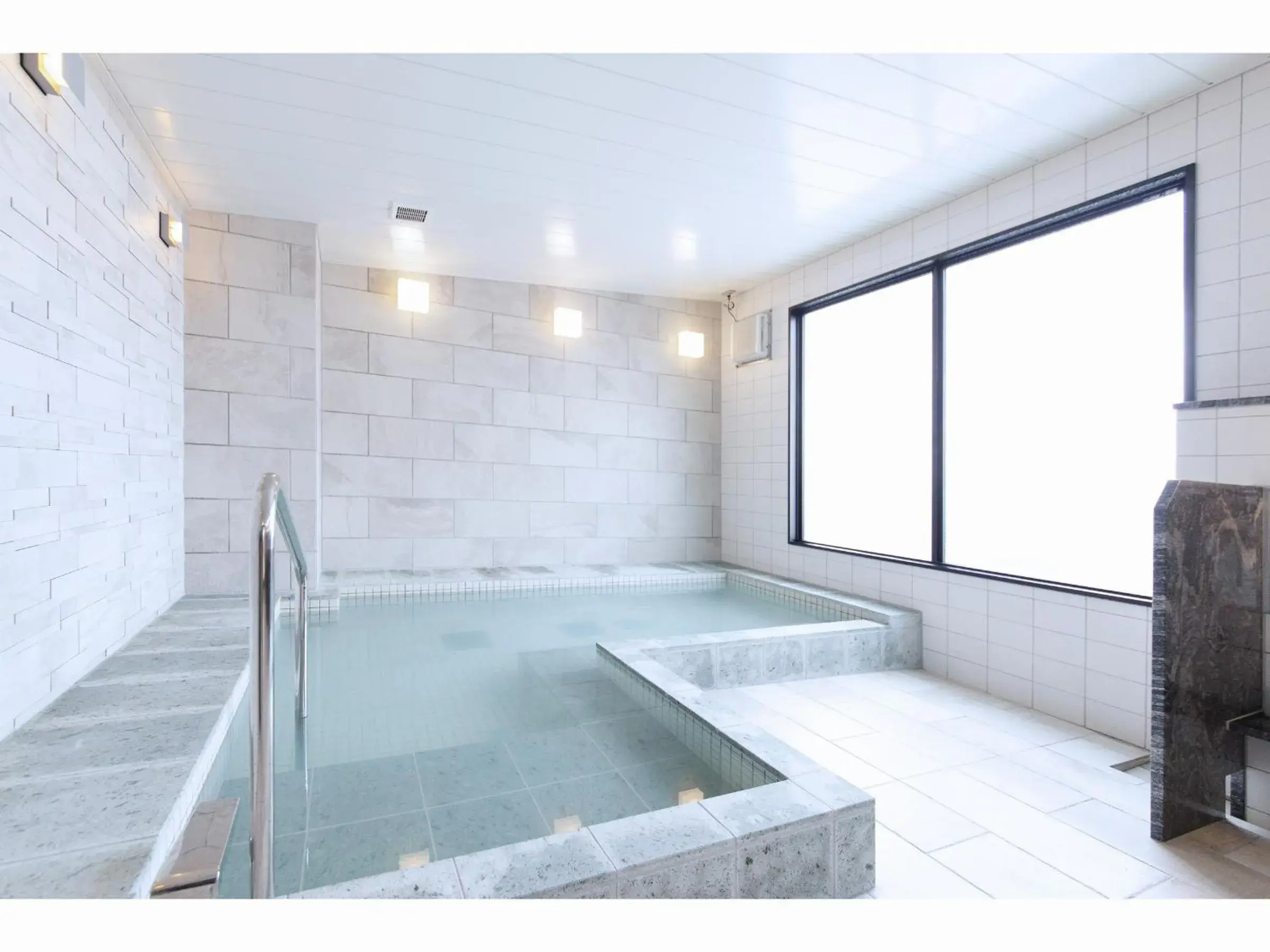 Standard Twin Room - Non-Smoking in HOTEL HILLARYS Shinsaibashi Standard Twin Room - Non-Smoking in HOTEL HILLARYS Shinsaibashi