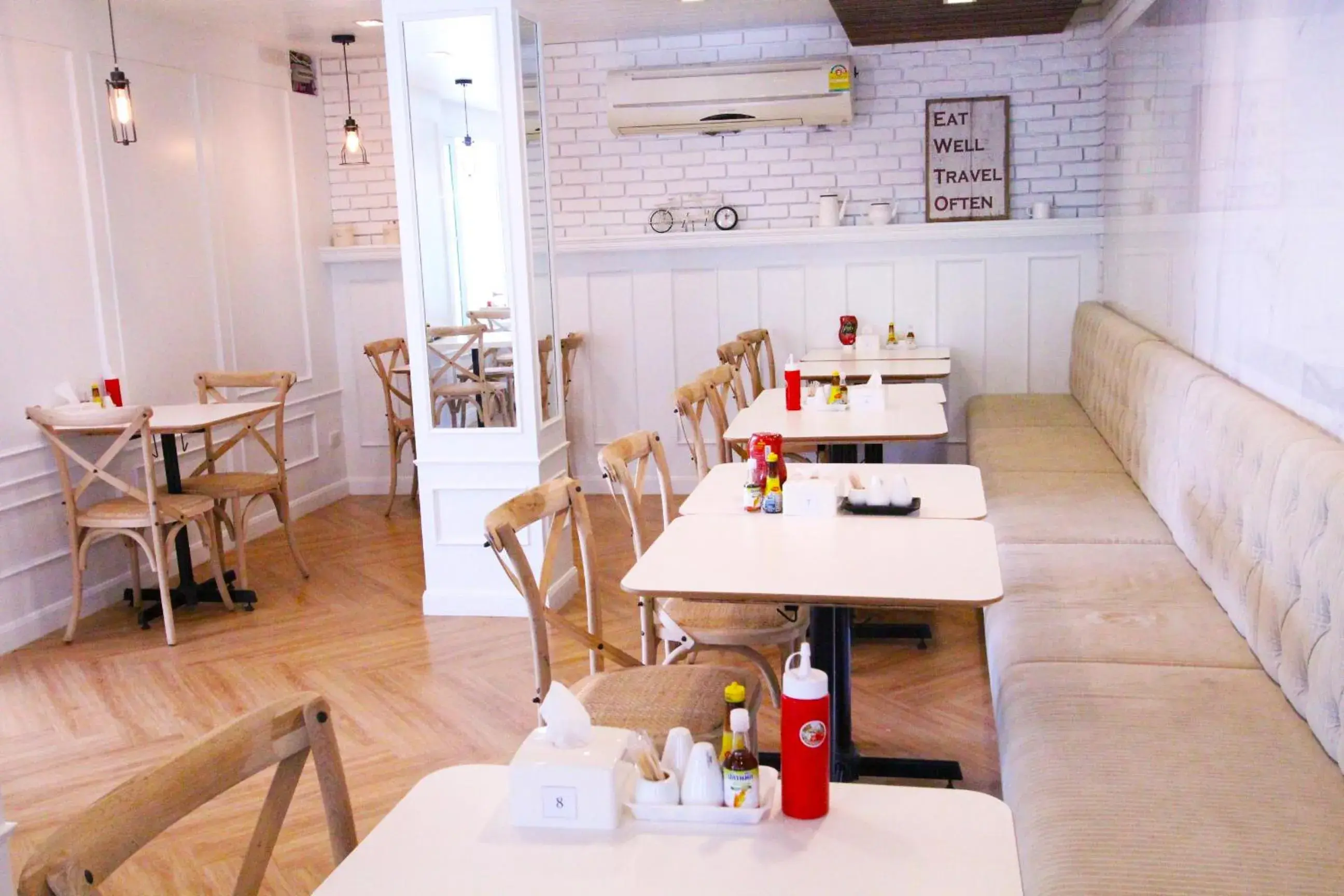 Restaurant/places to eat in At Residence Suvarnabhumi Hotel Restaurant/places to eat in At Residence Suvarnabhumi Hotel