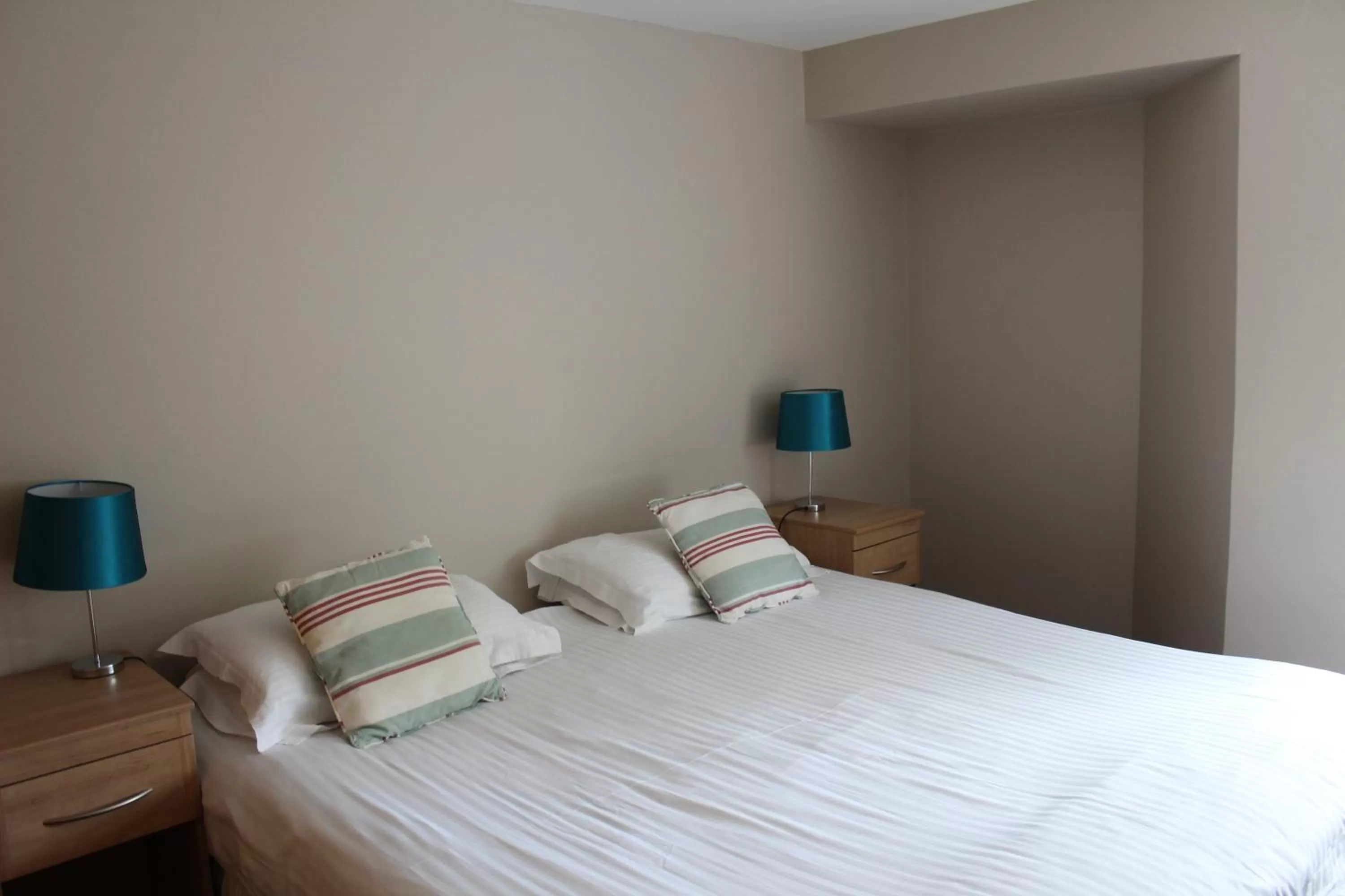 Bed in China Fleet Country Club