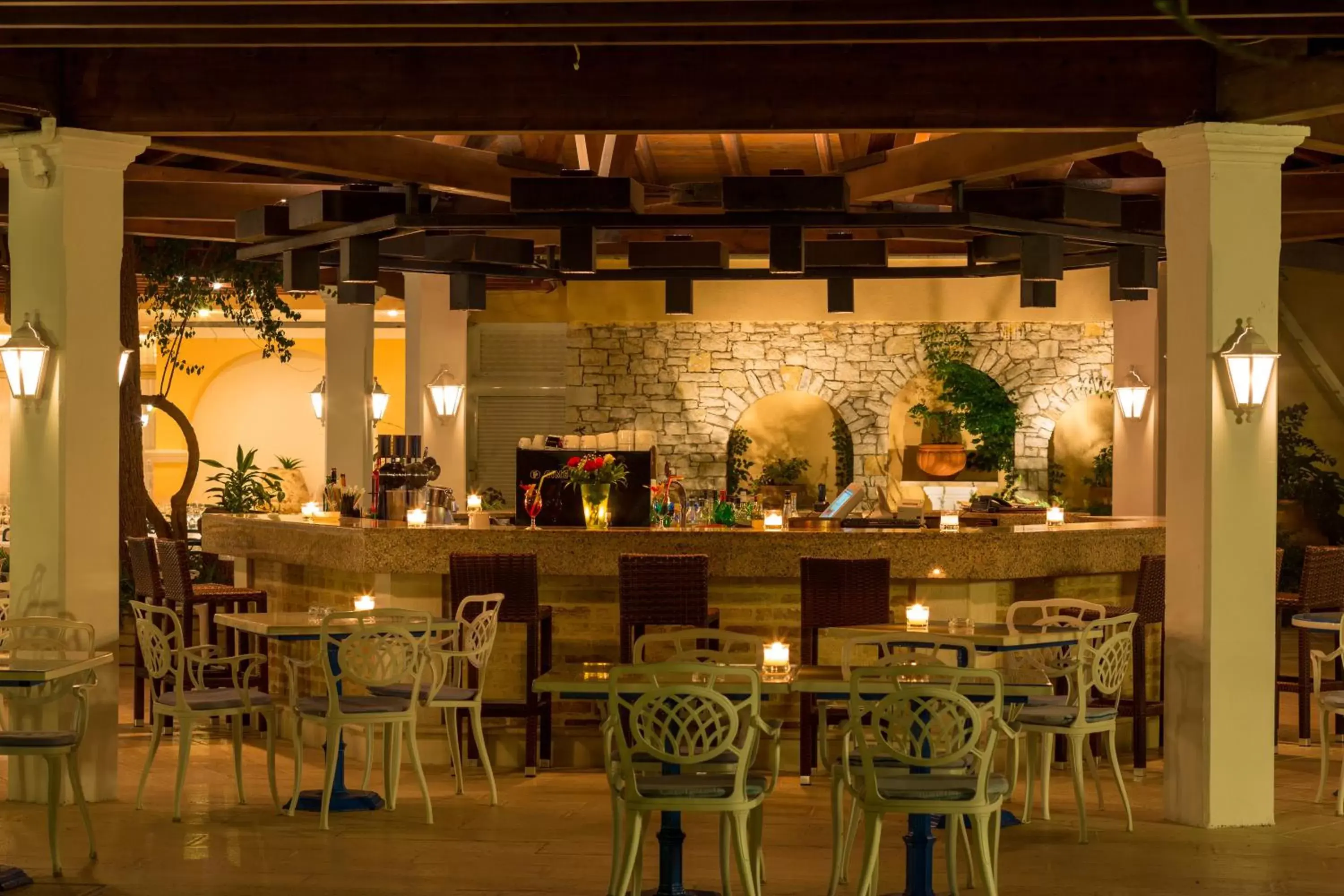 Lounge or bar, Lounge/Bar in Corfu Palace Hotel