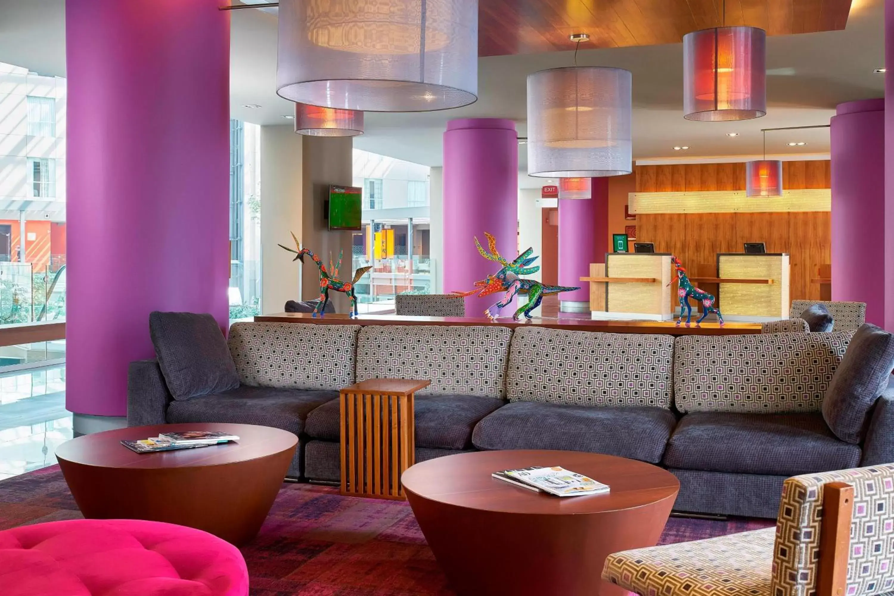 Lobby or reception, Lounge/Bar in Courtyard by Marriott Mexico City Airport