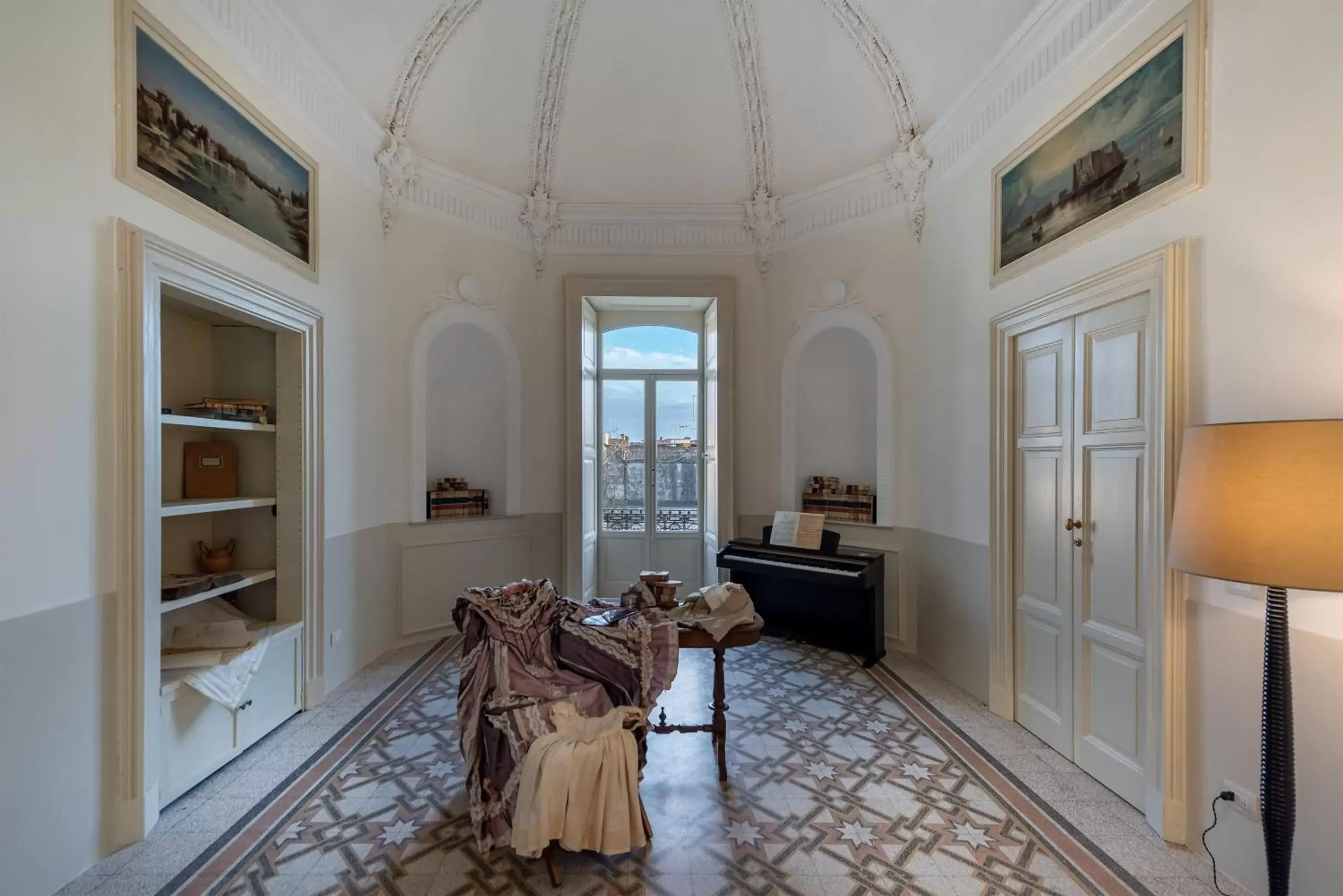 Living room, Dining Area in Palazzo Donna Elisabetta