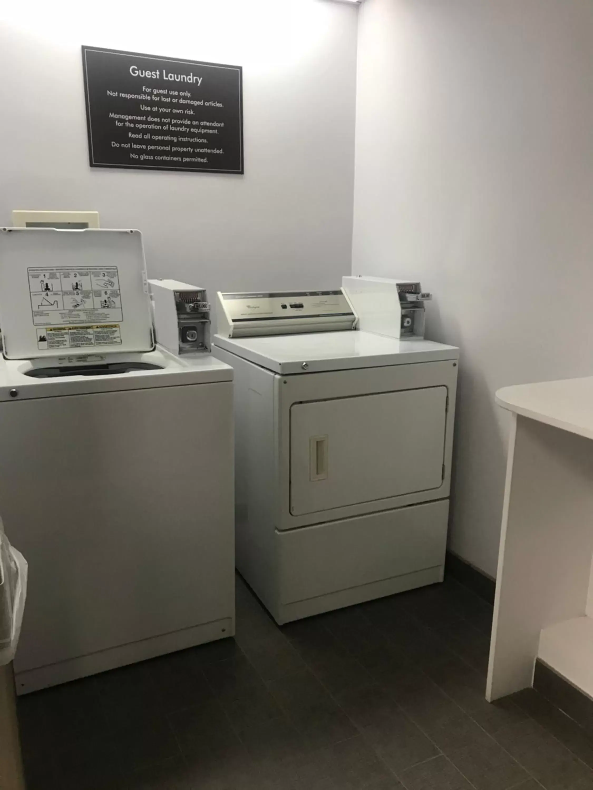 Kitchen/Kitchenette in Sleep Inn Raleigh Durham Airport