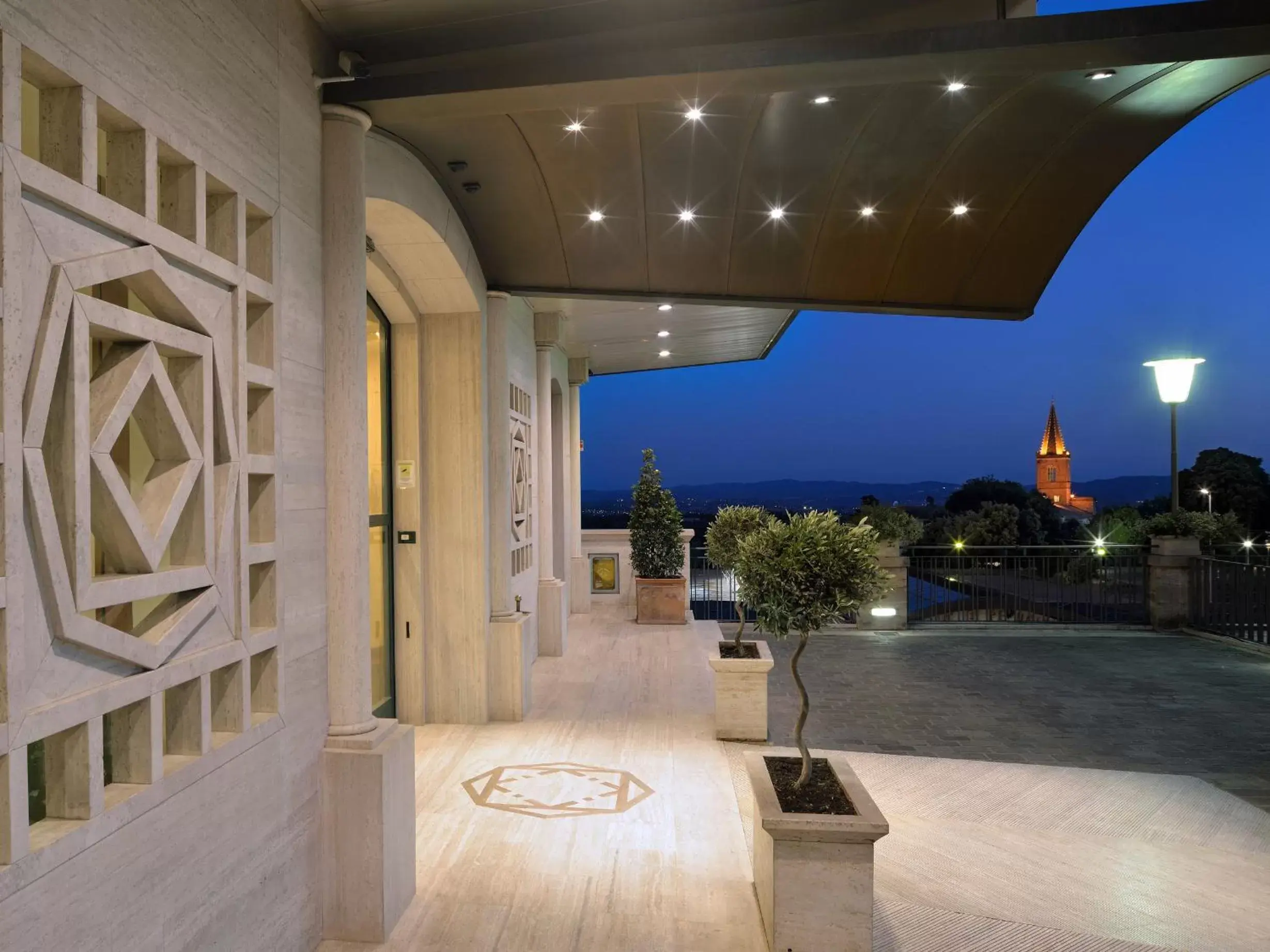 Facade/entrance in Sangallo Palace Facade/entrance in Sangallo Palace