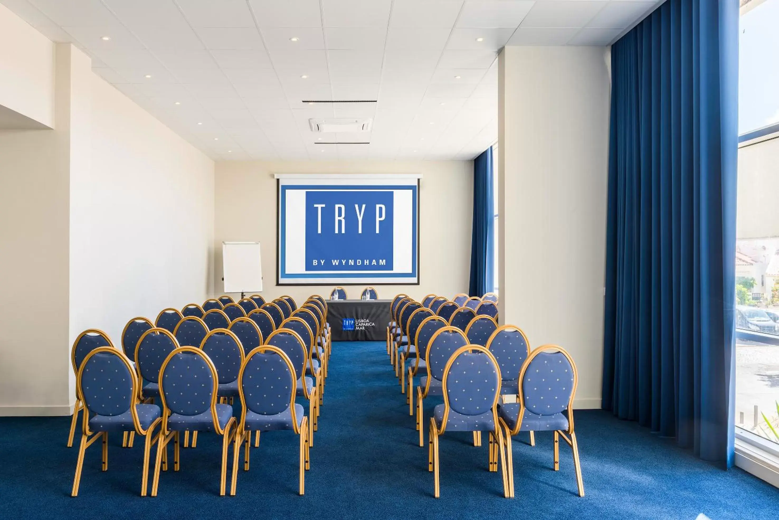 Meeting/conference room in TRYP by Wyndham Lisboa Caparica Mar