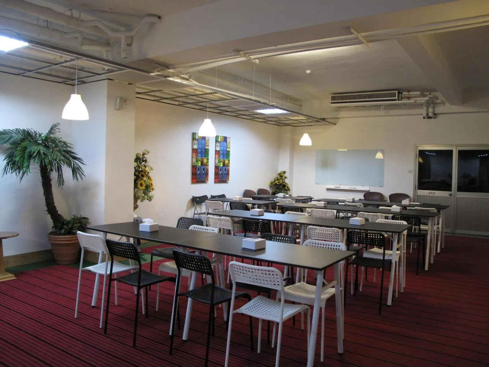 Business facilities in 高第商旅 Gaudi Hotel