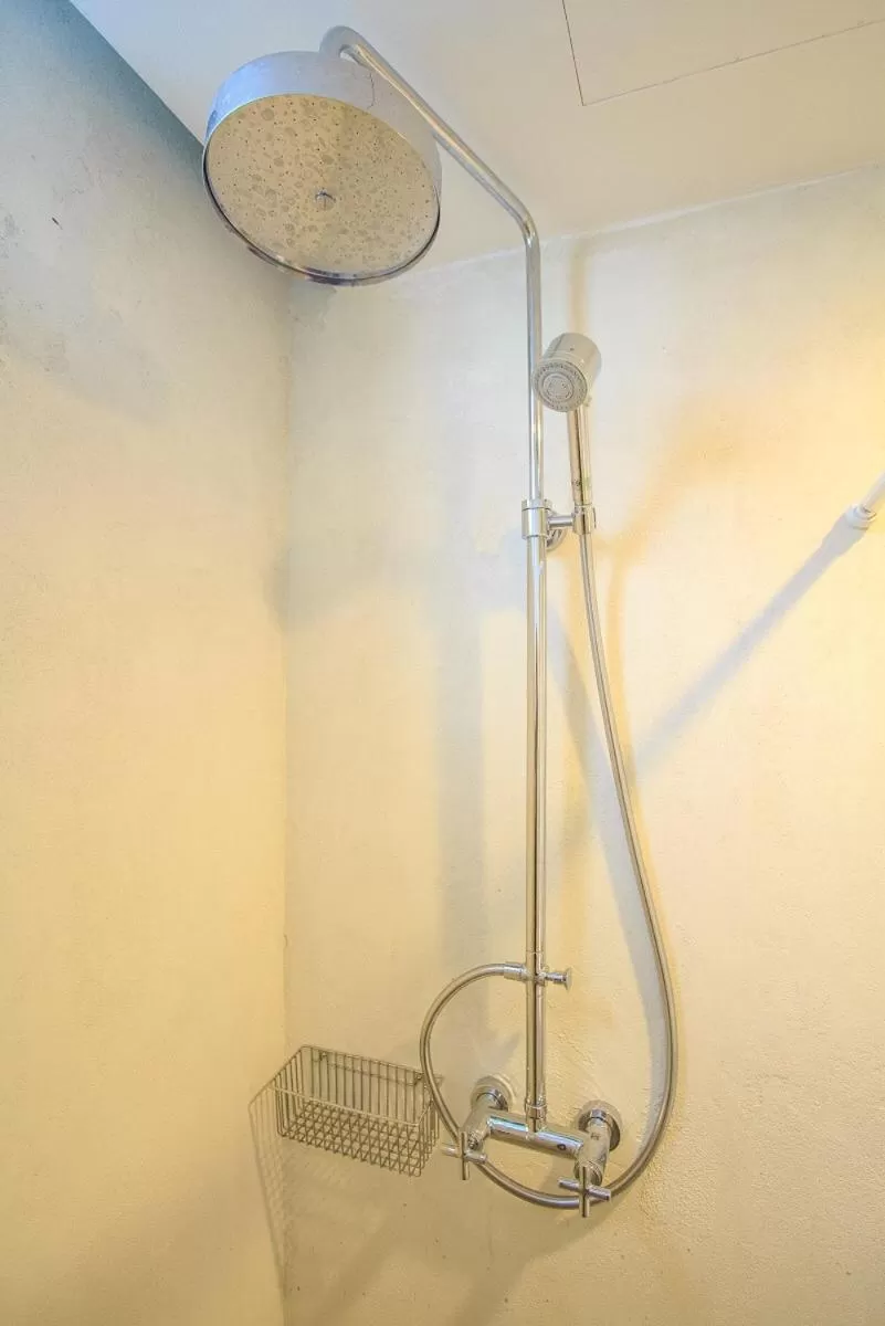 Shower in De Pastel Hua Hin