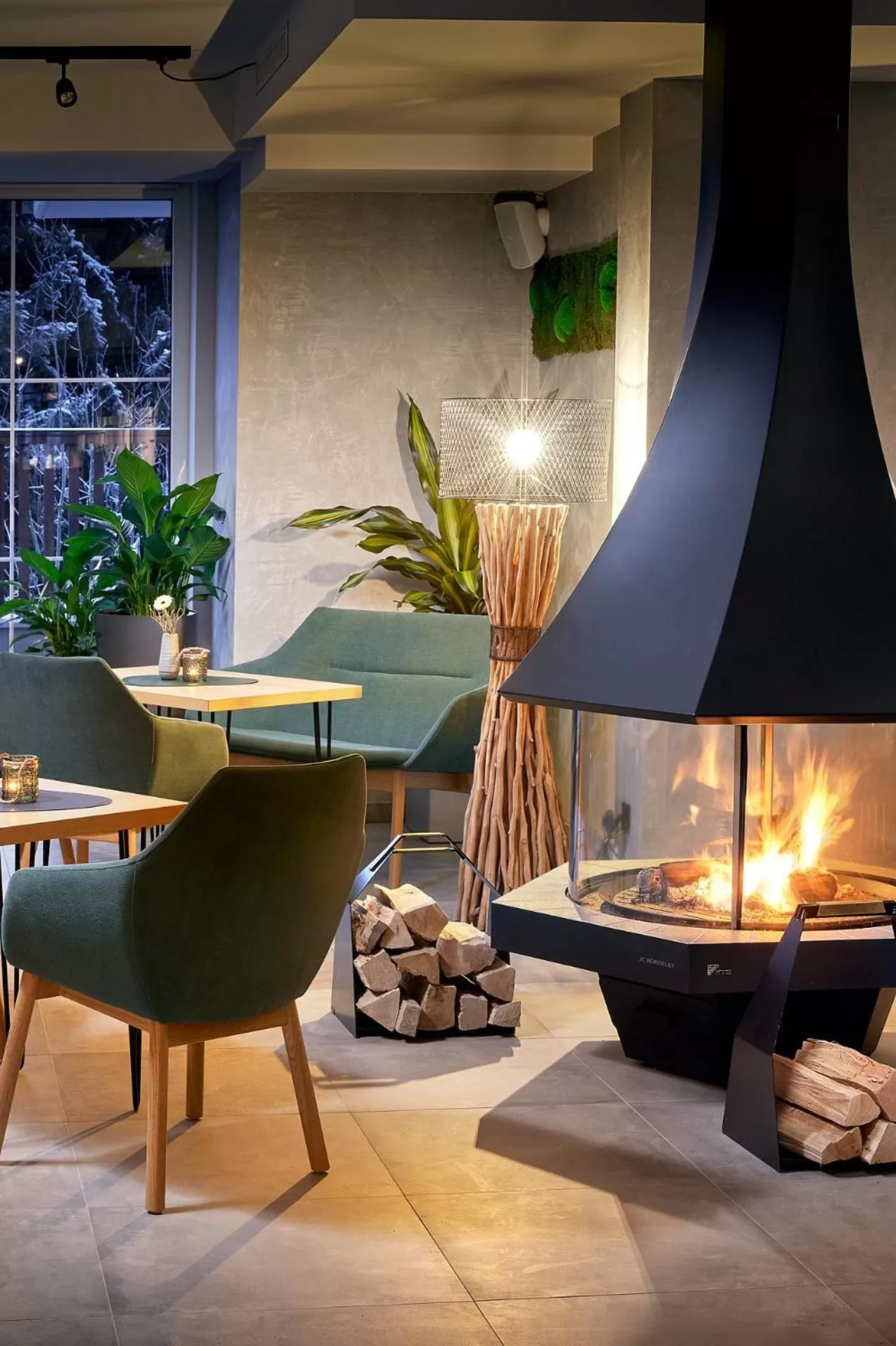 Lounge or bar in ever grün KAPRUN