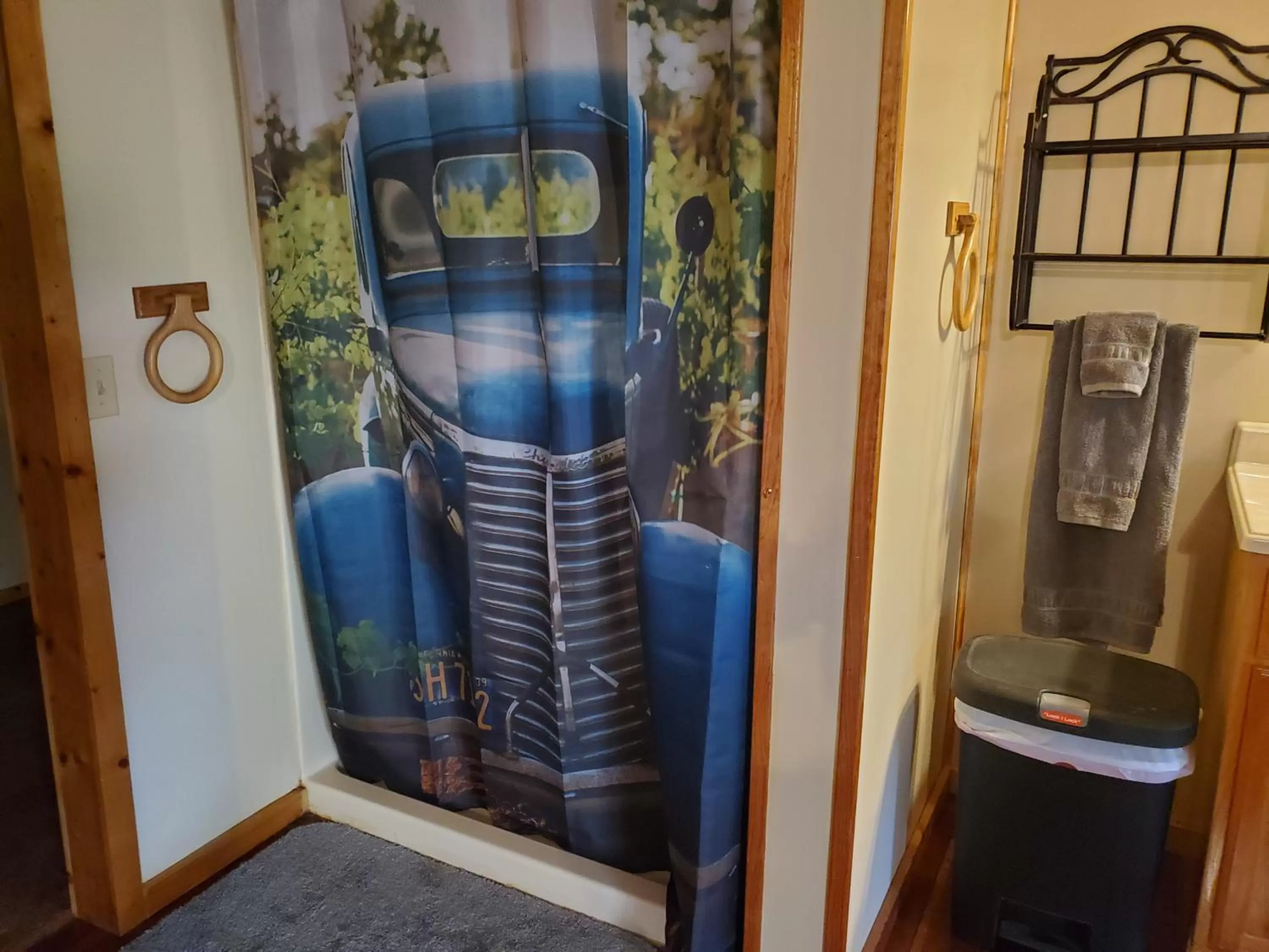 Bathroom in Snyder's Knob