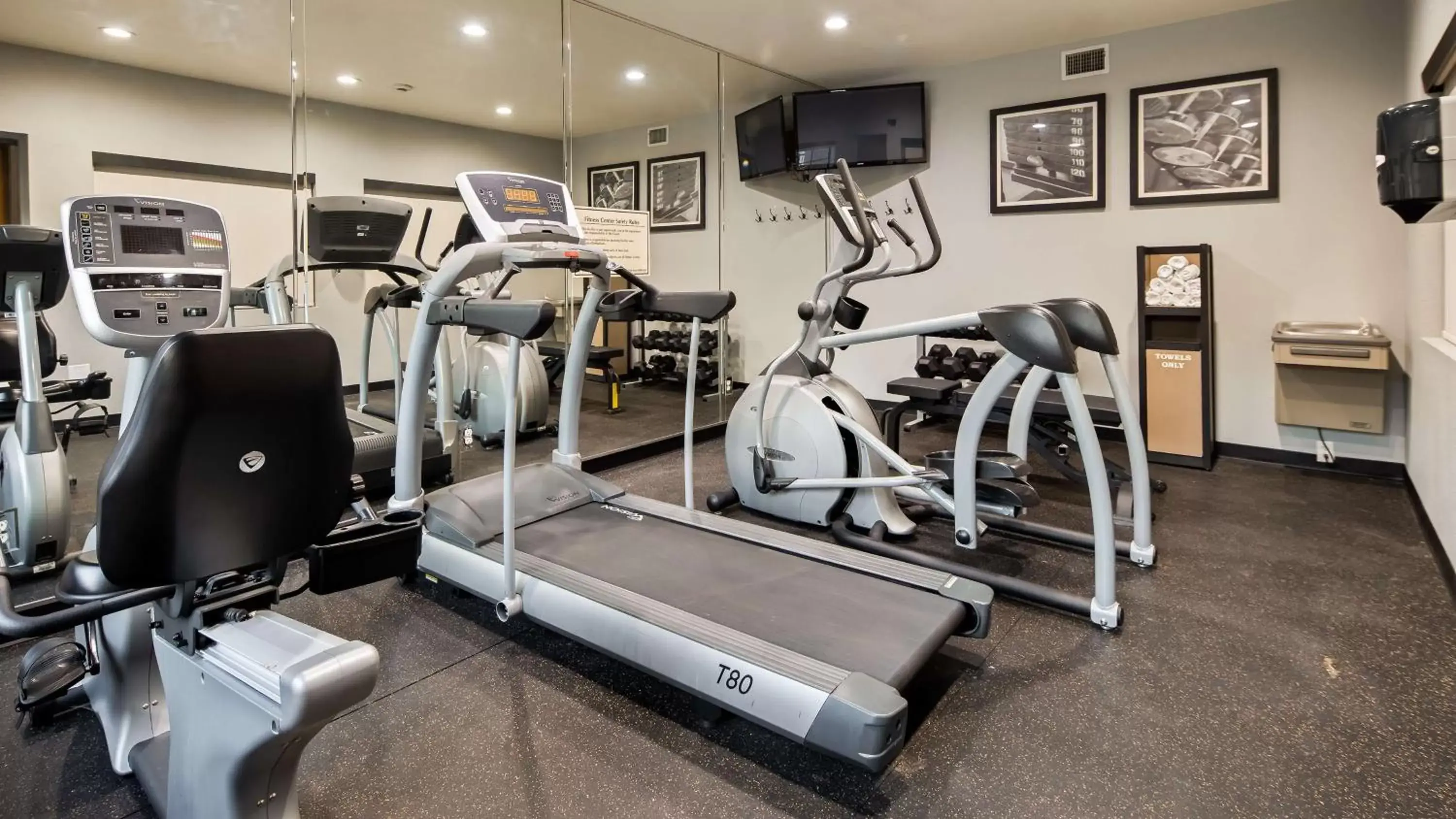 Fitness centre/facilities, Fitness Center/Facilities in Best Western Plus Hill Country Suites - San Antonio