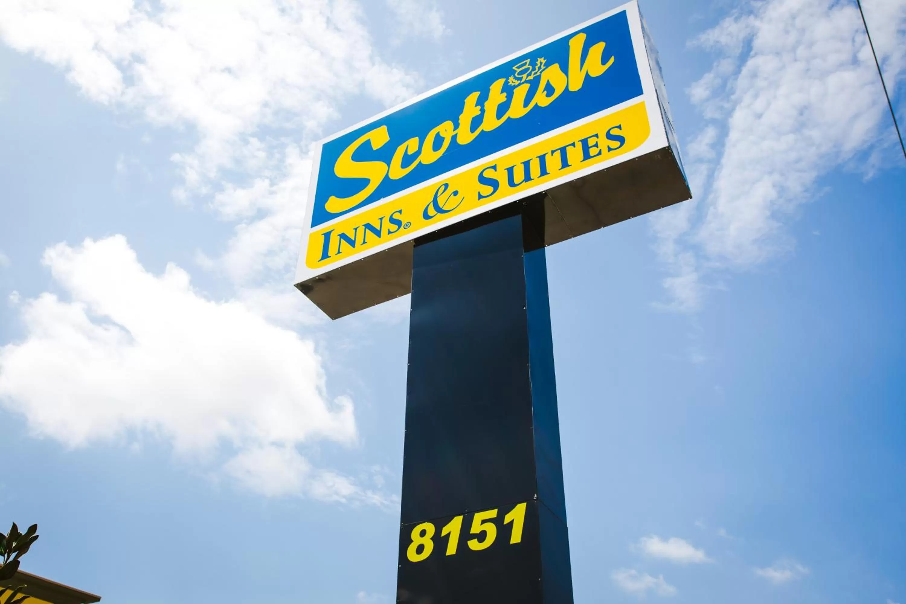 scottish inn & suites