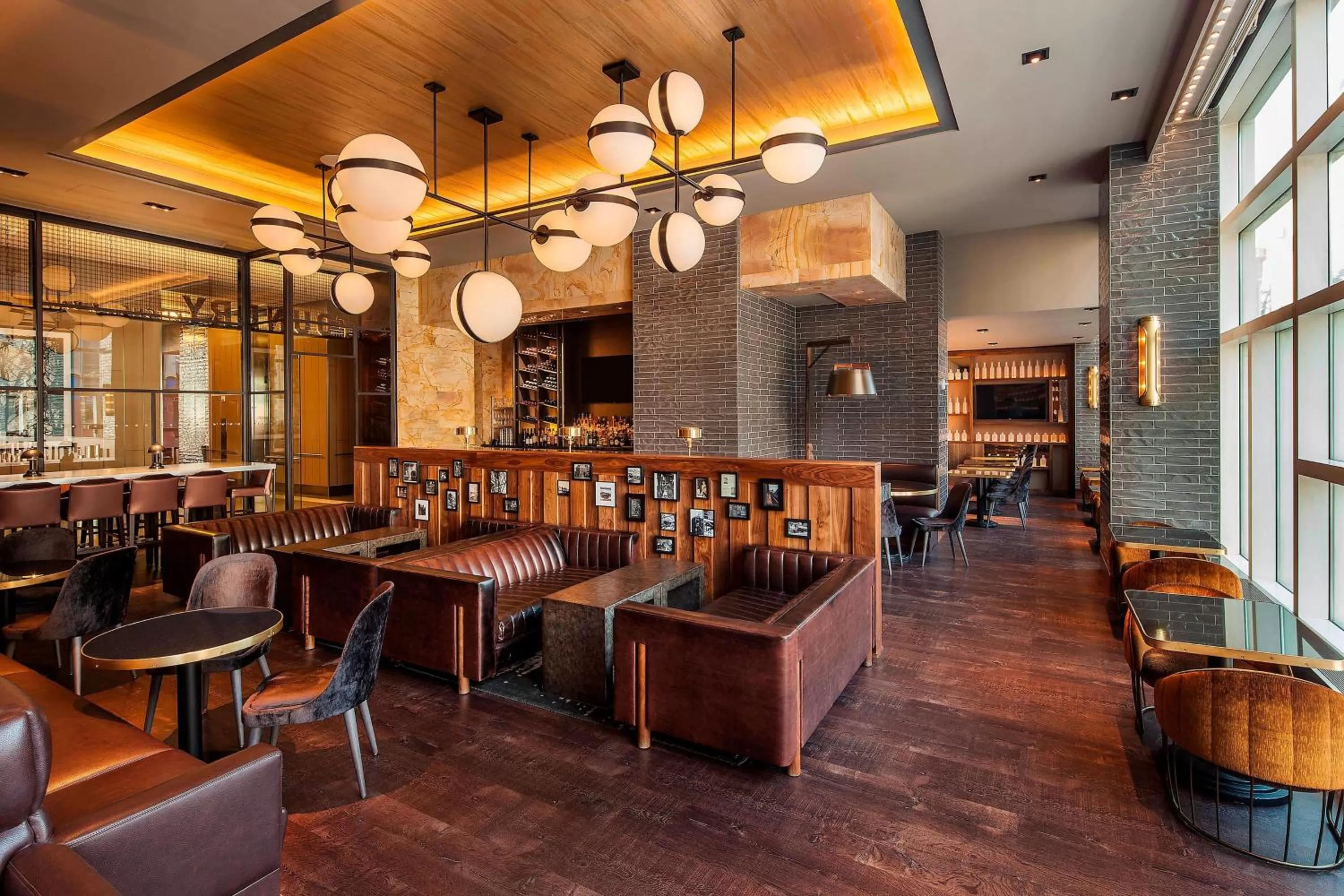 Lounge or bar in The Westin New York at Times Square