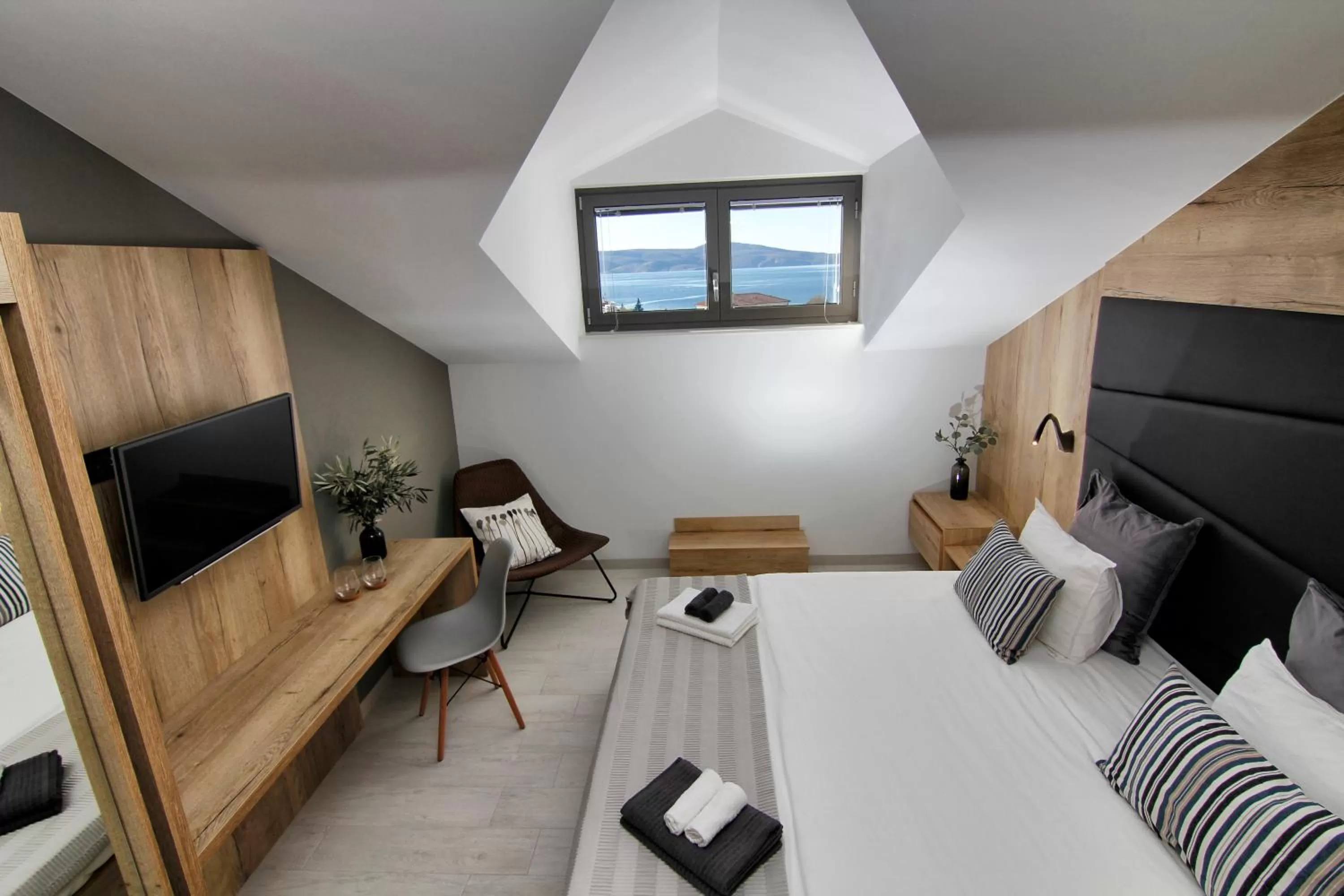Bed in Azur