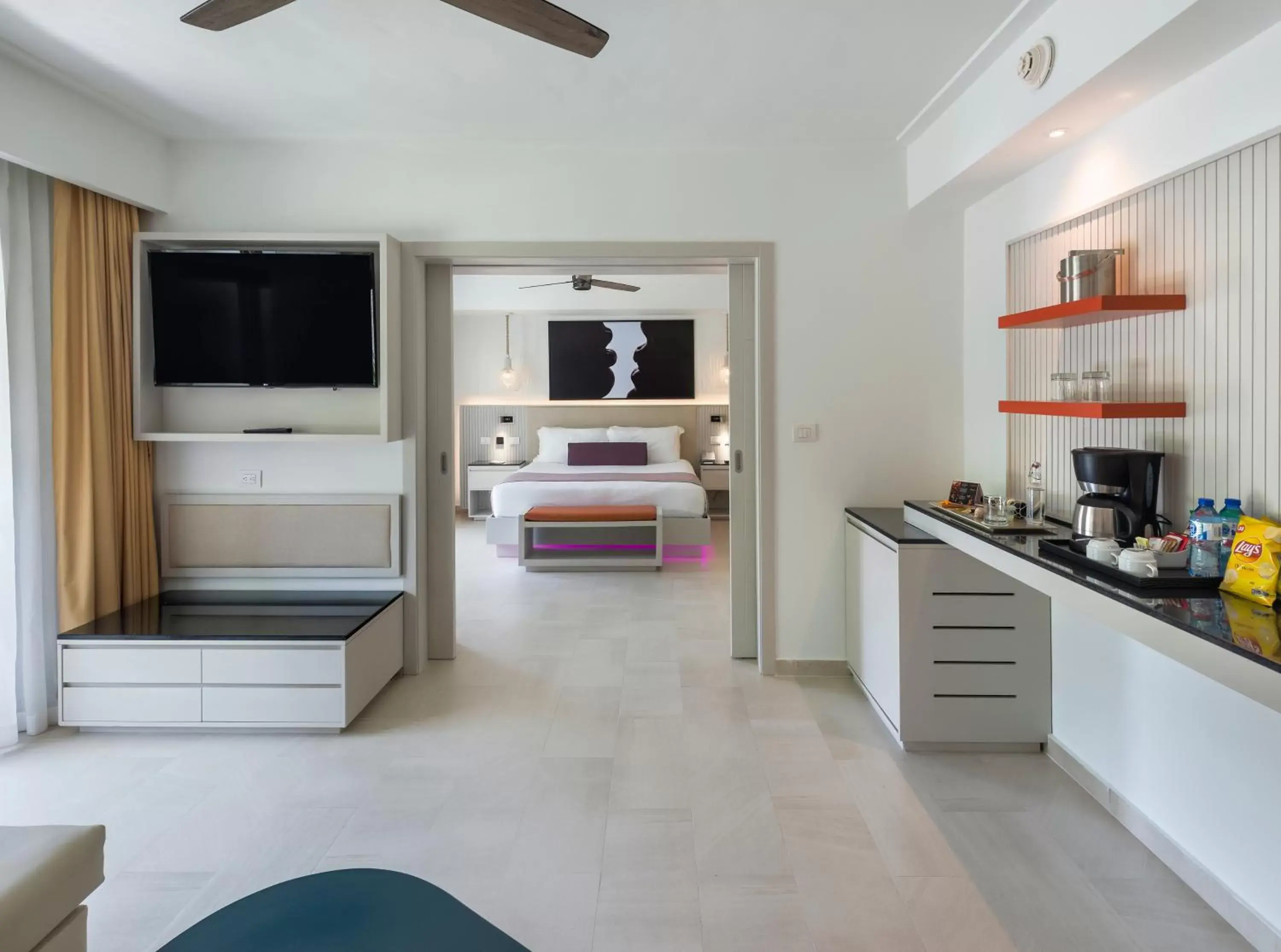 Bedroom, Kitchen/Kitchenette in Royalton CHIC Punta Cana, An Autograph Collection All-Inclusive Resort & Casino, Adults Only