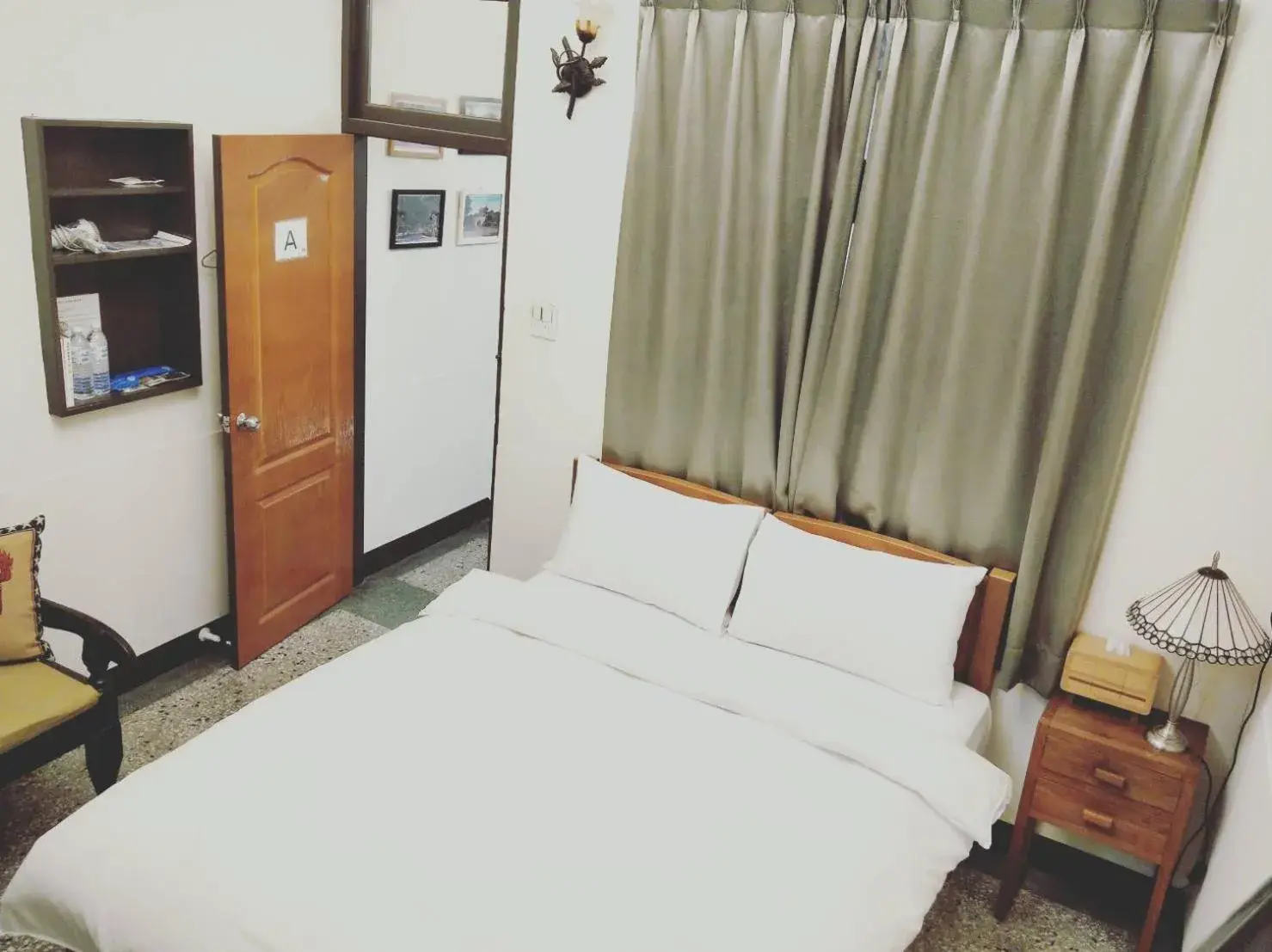 Photo of the whole room, Bed in DongNing Atlas Hotel