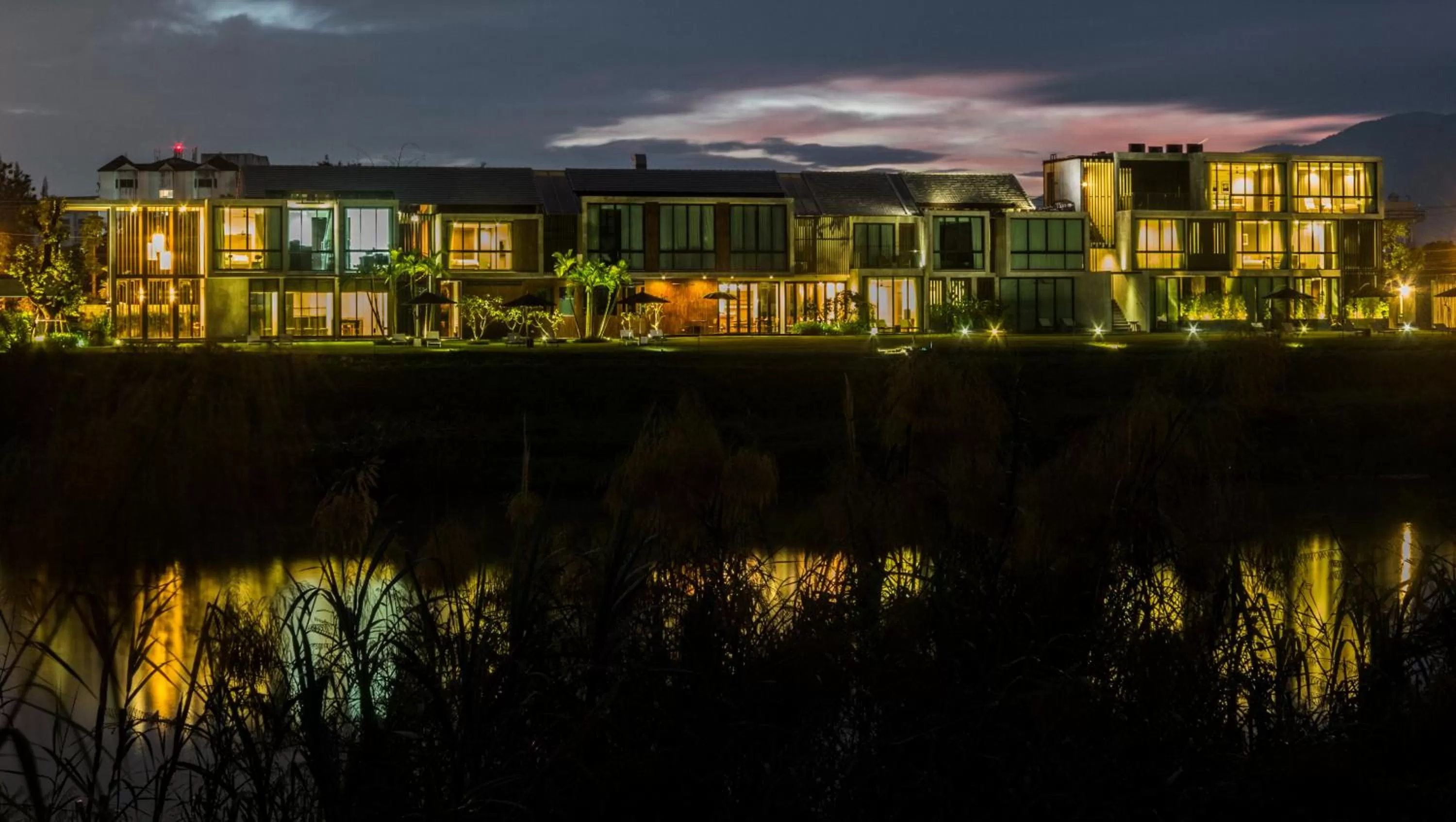 Property building in Zensala Riverpark Resort-SHA Extra Plus