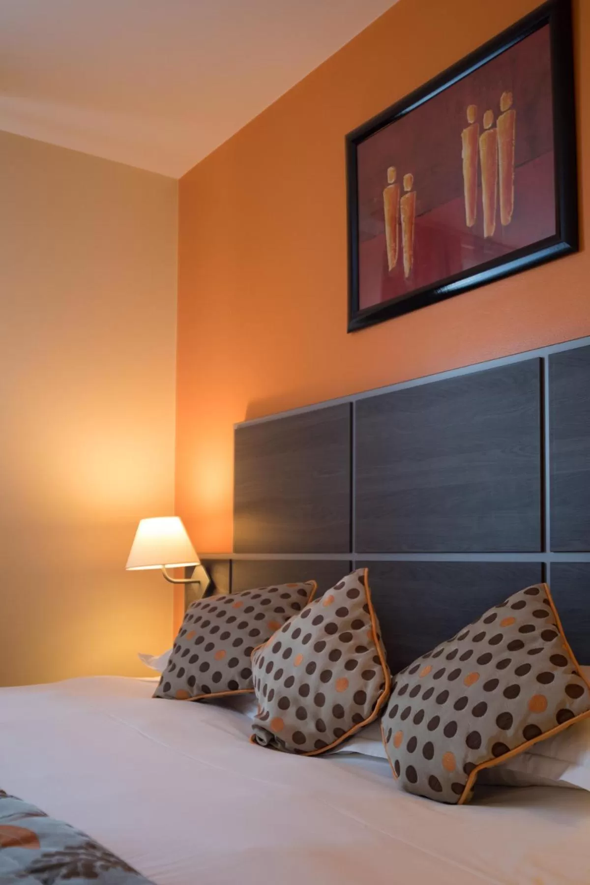 Bed in The Originals Boutique, Actuel Hôtel, Saint-Etienne Aéroport