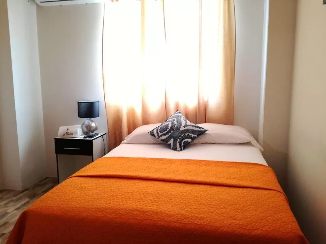 Bed in Hotel San Fernando