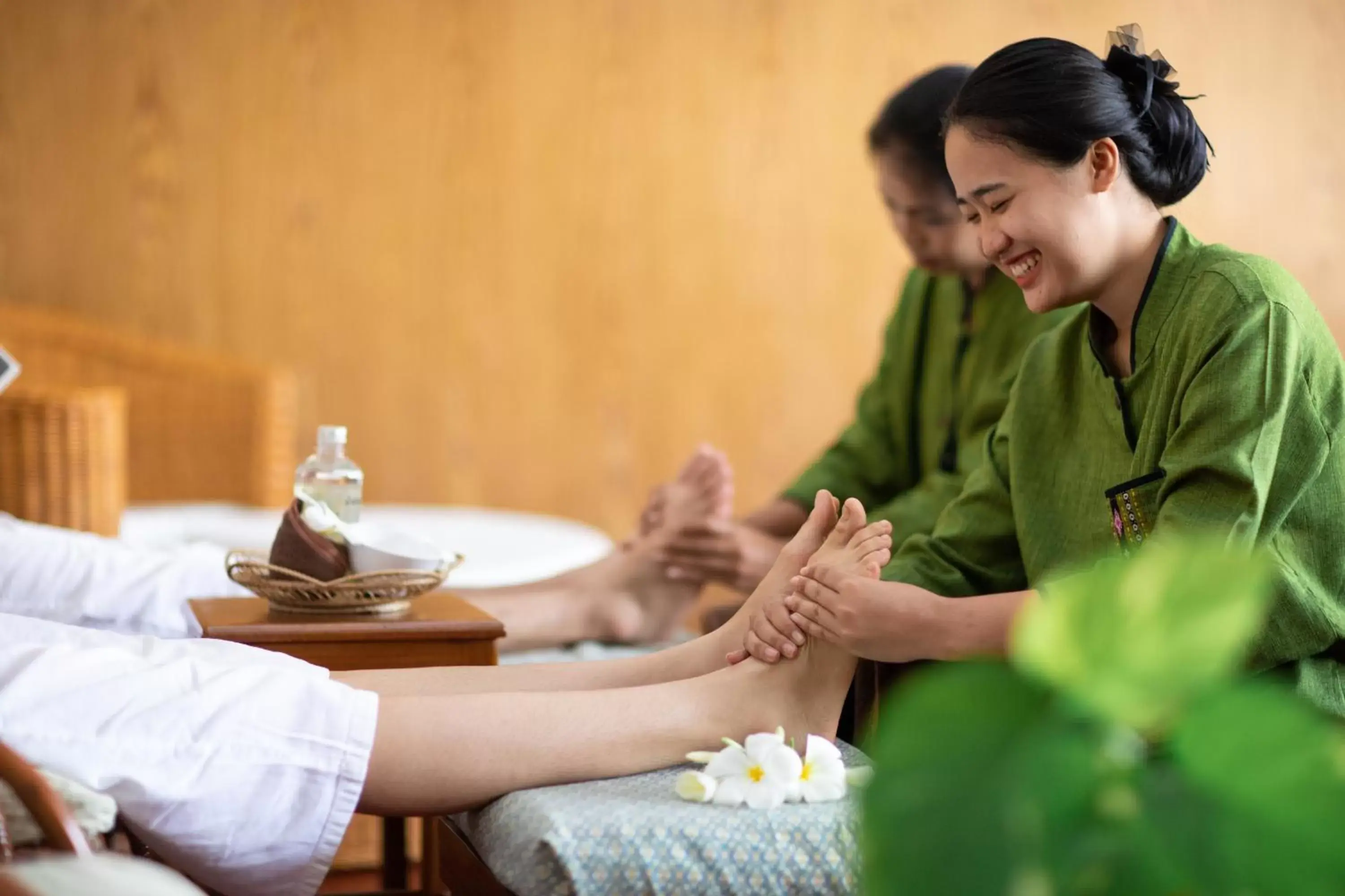Massage in Maikaew Damnoen Resort