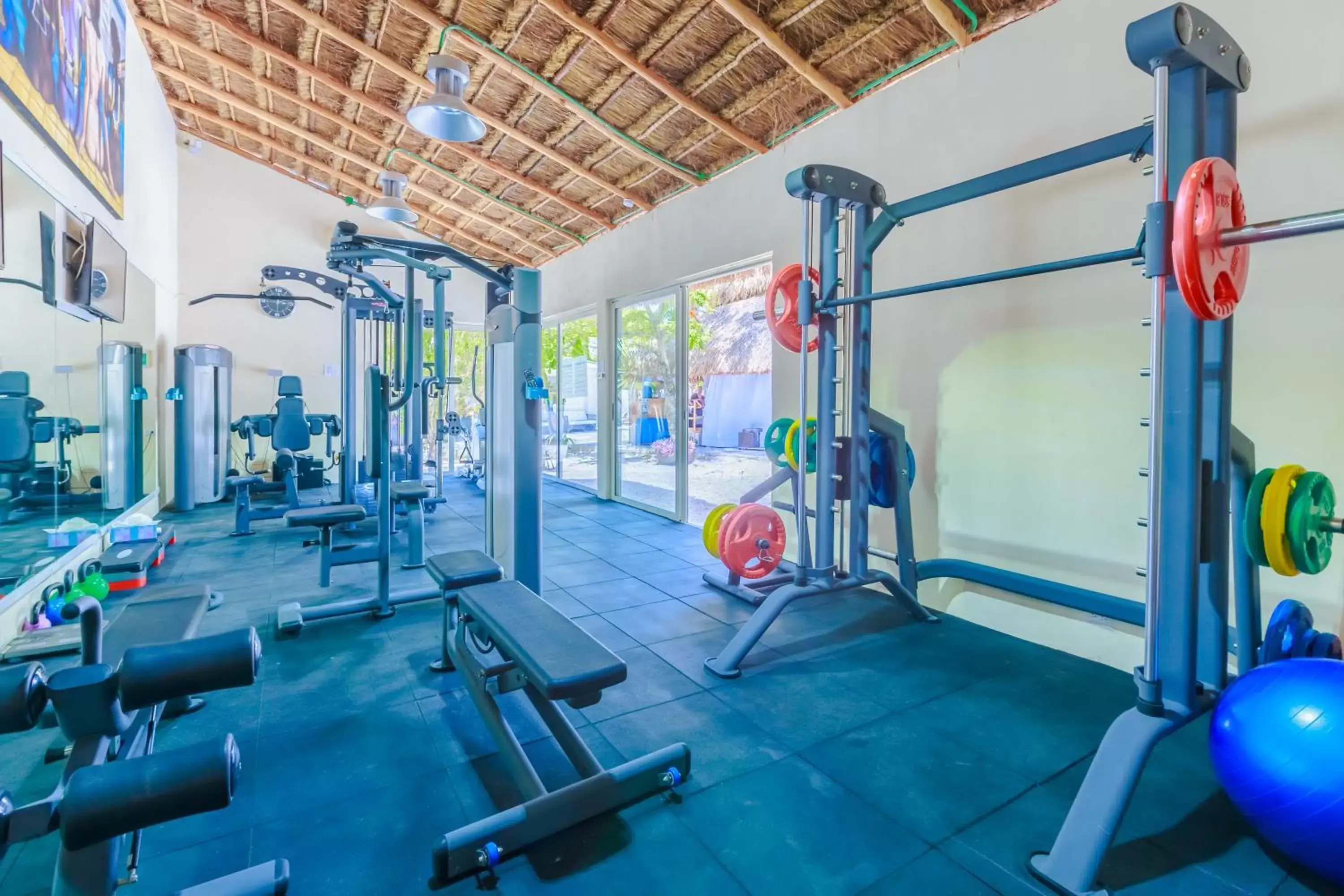 Fitness centre/facilities, Fitness Center/Facilities in Hotel Paradise Suites