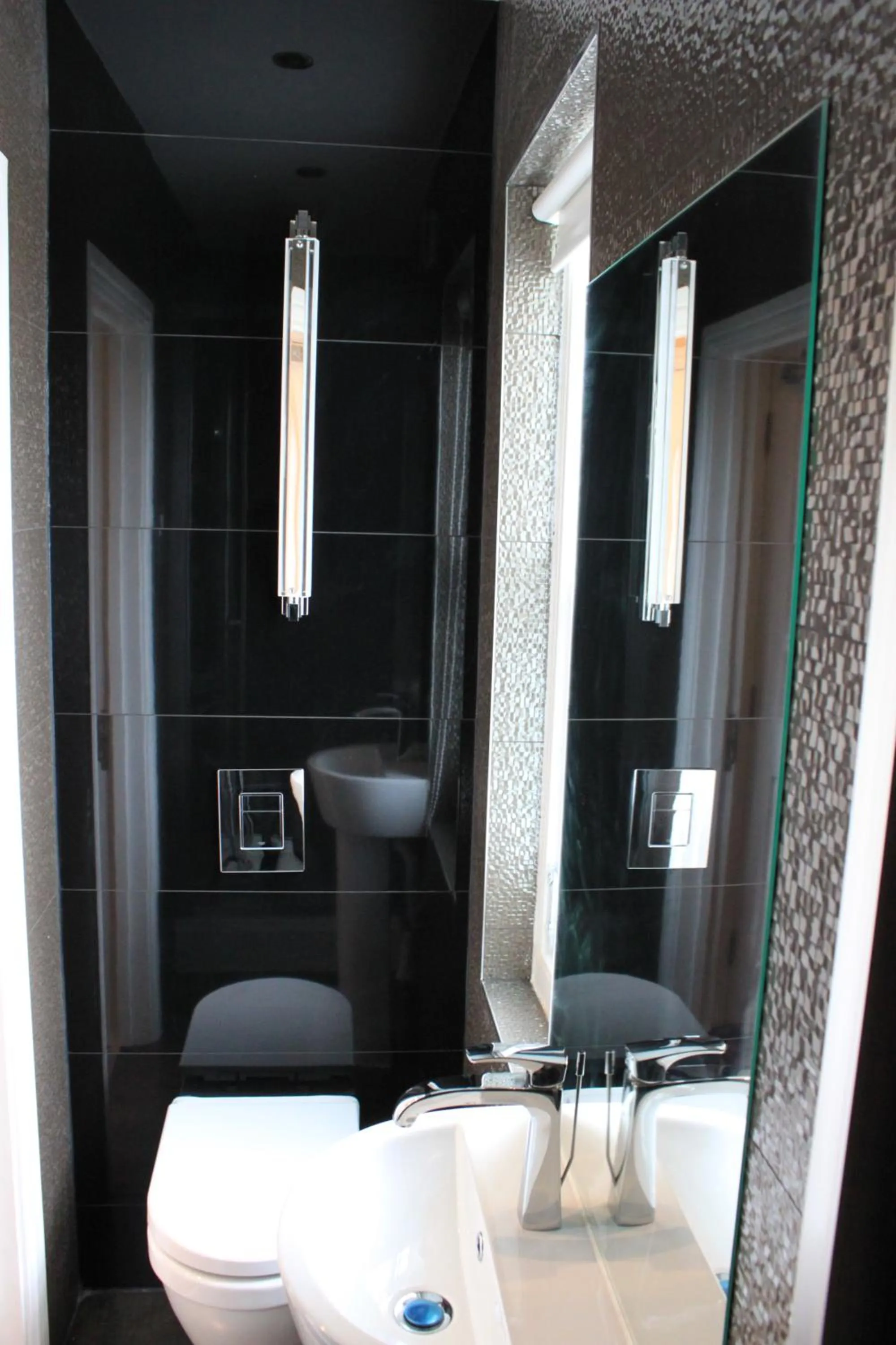 Shower in Astors Belgravia
