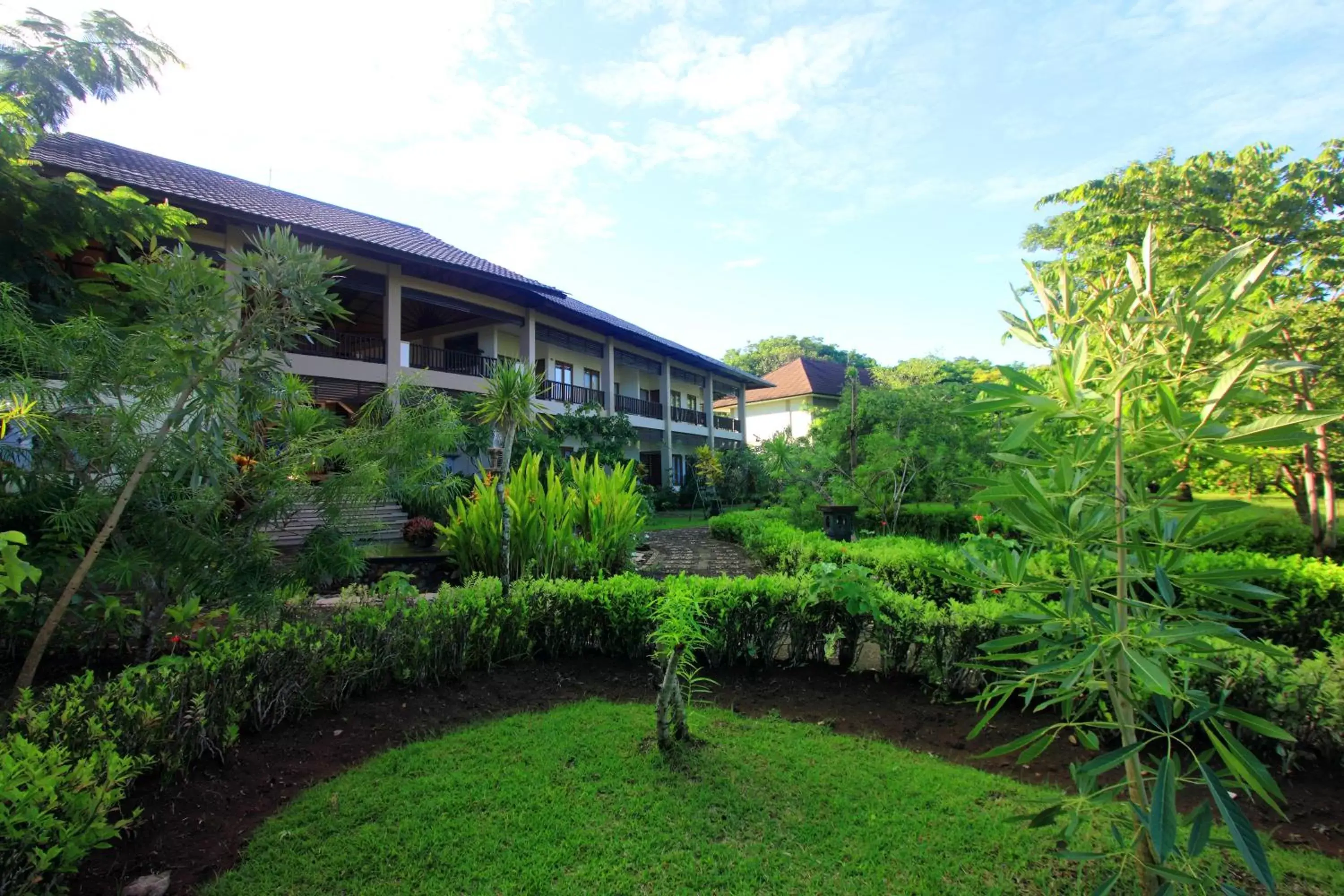 Garden, Property Building in Puri Sari Beach Hotel
