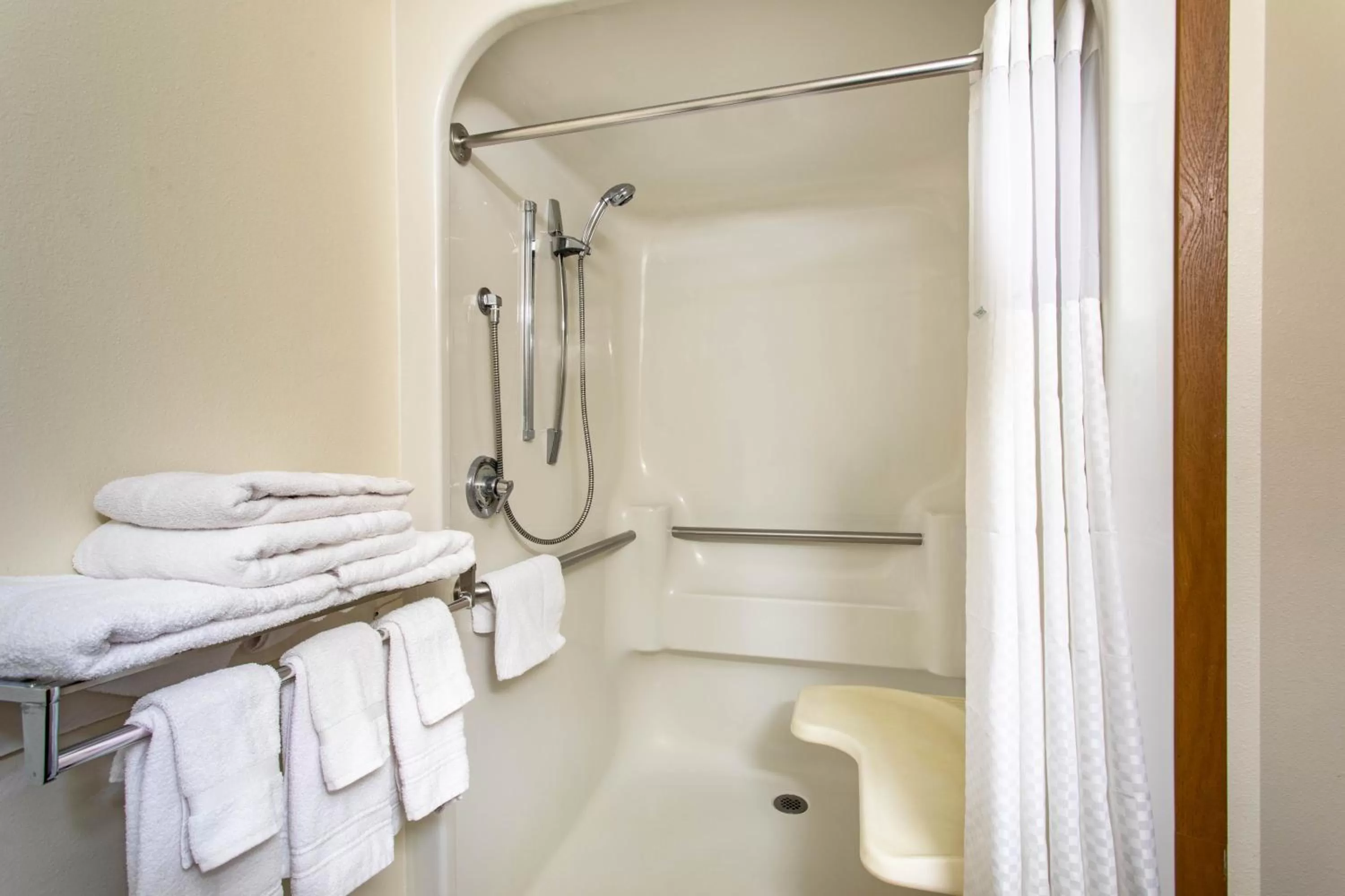 Super 8 by Wyndham Dubois