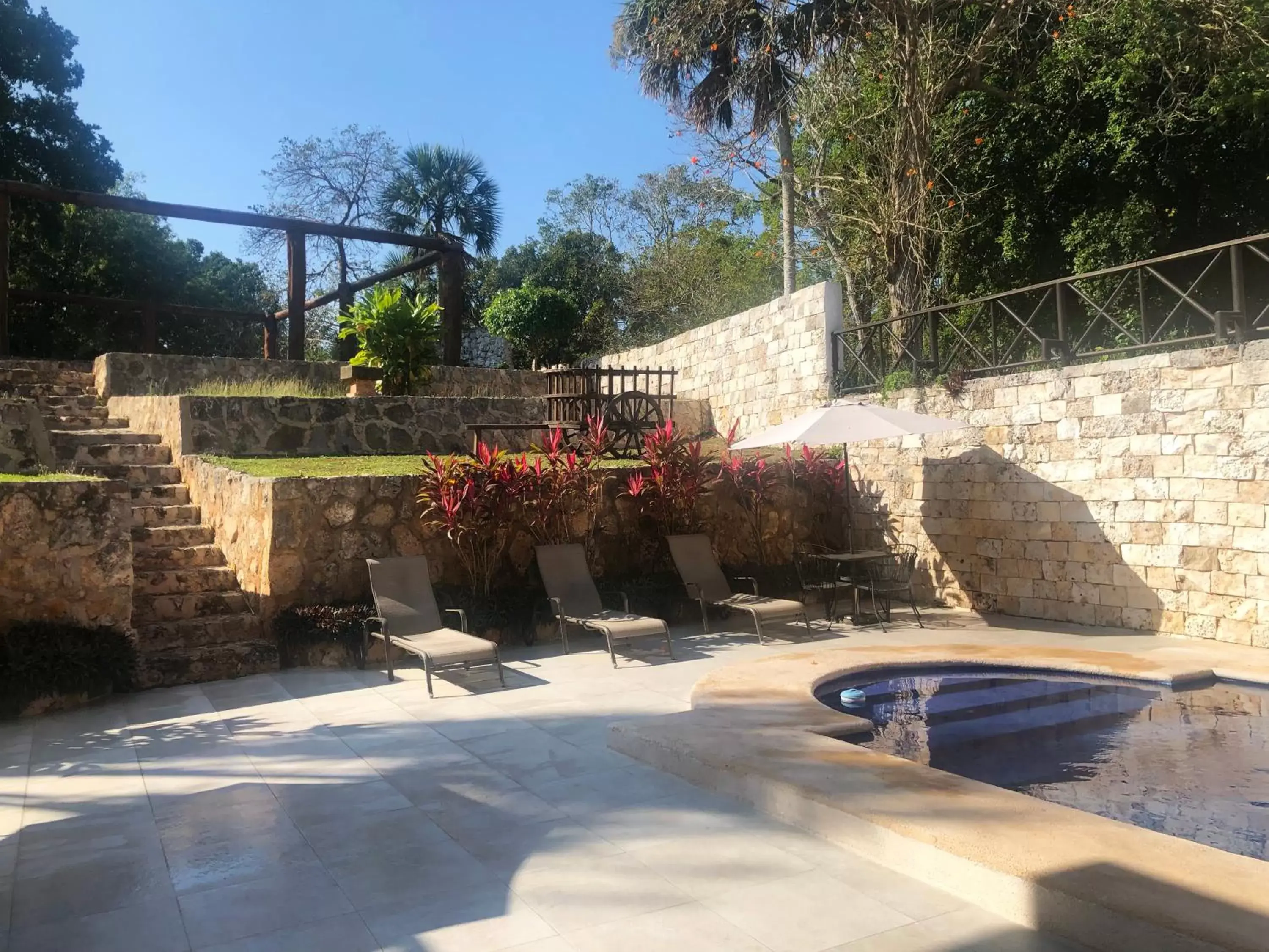 Swimming pool in Hotel Rinconada del Convento