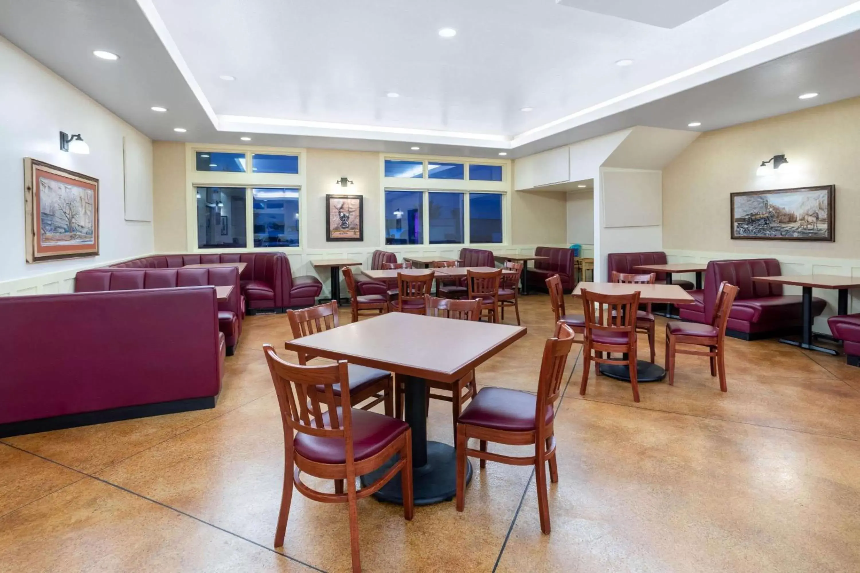 Restaurant/places to eat in Inn at Lander, Travelodge by Wyndham Restaurant/places to eat in Inn at Lander, Travelodge by Wyndham