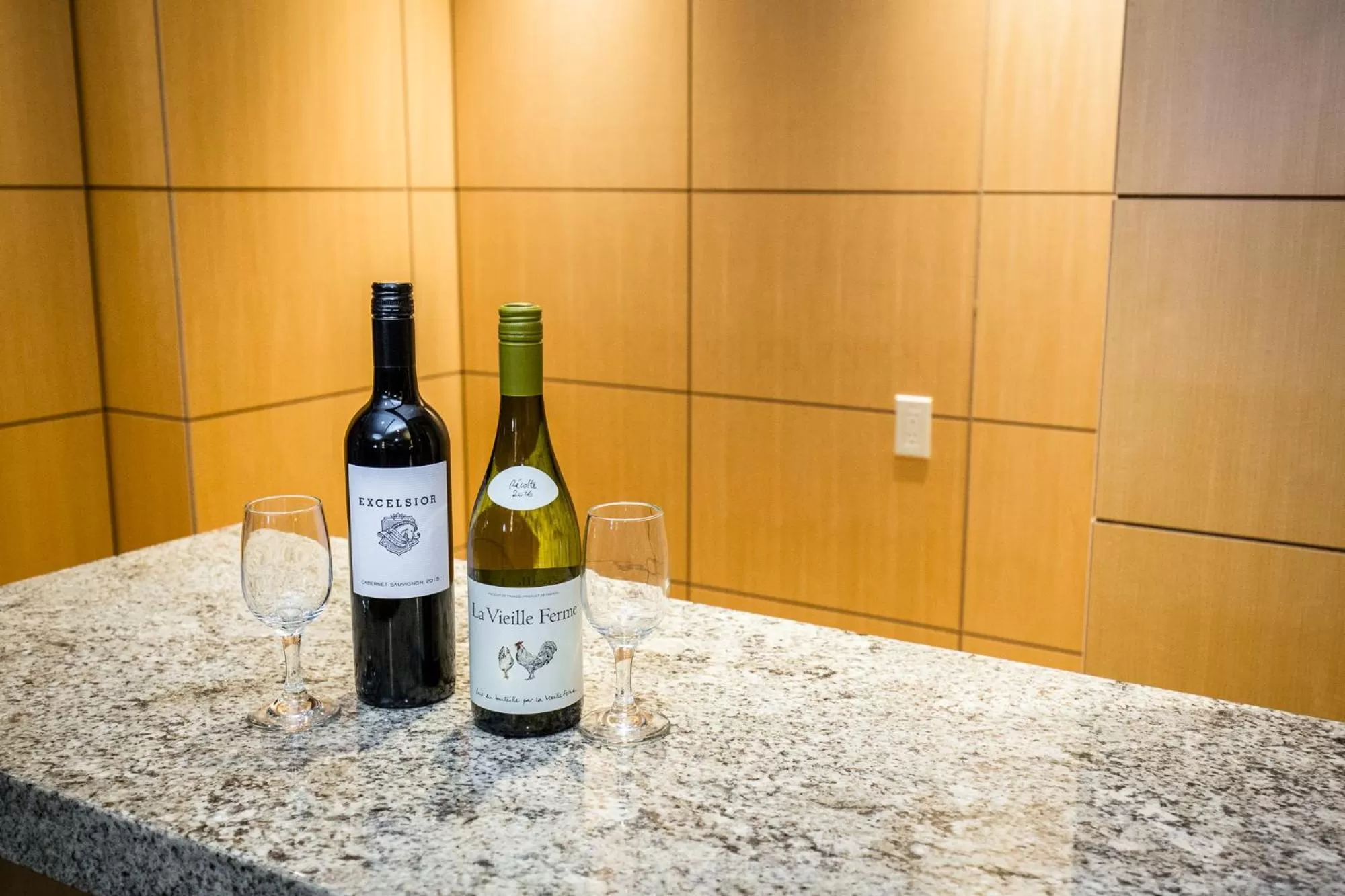 Alcoholic drinks in The Belvedere Hotel