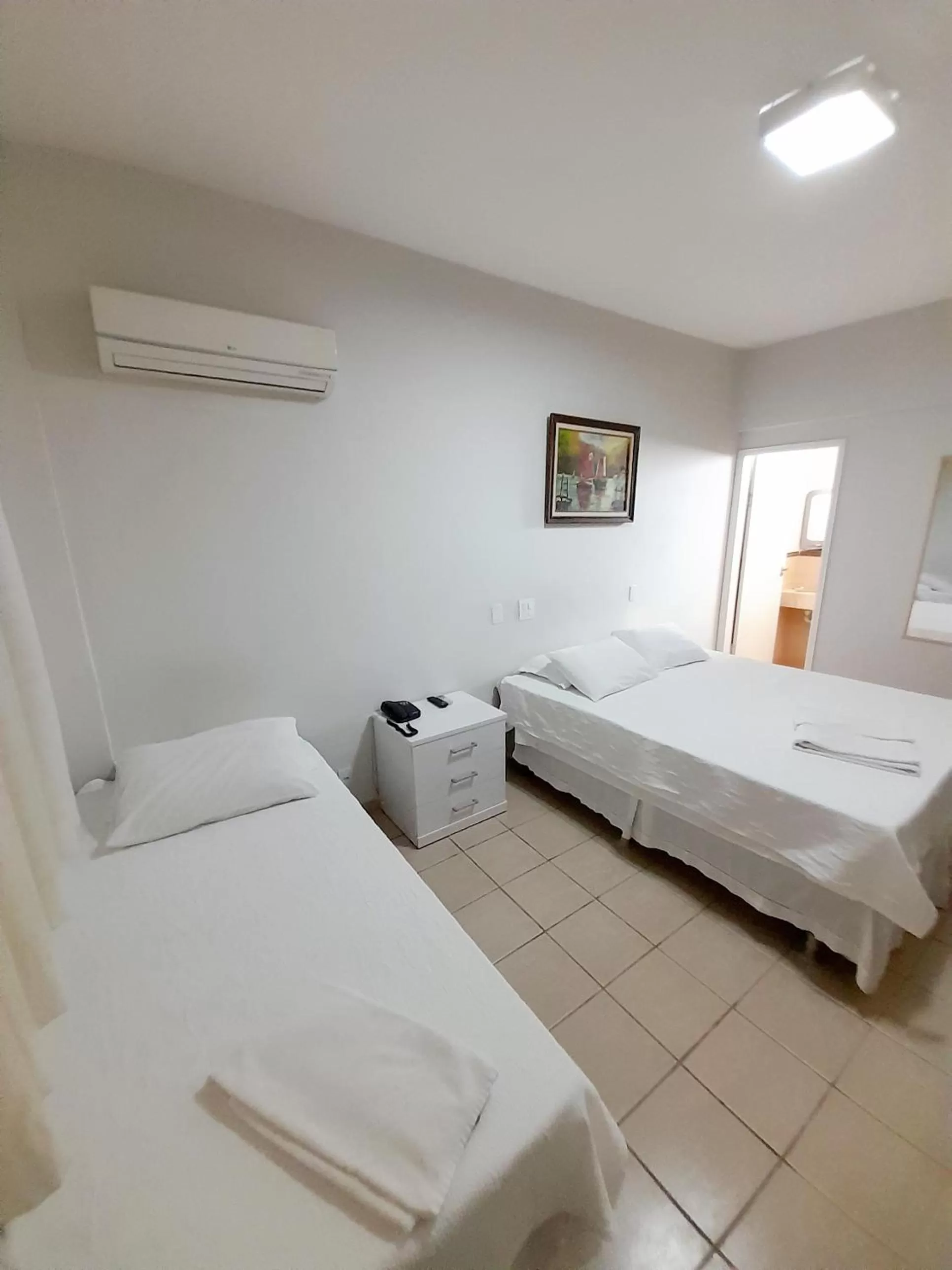 Bed in Jales Center Hotel